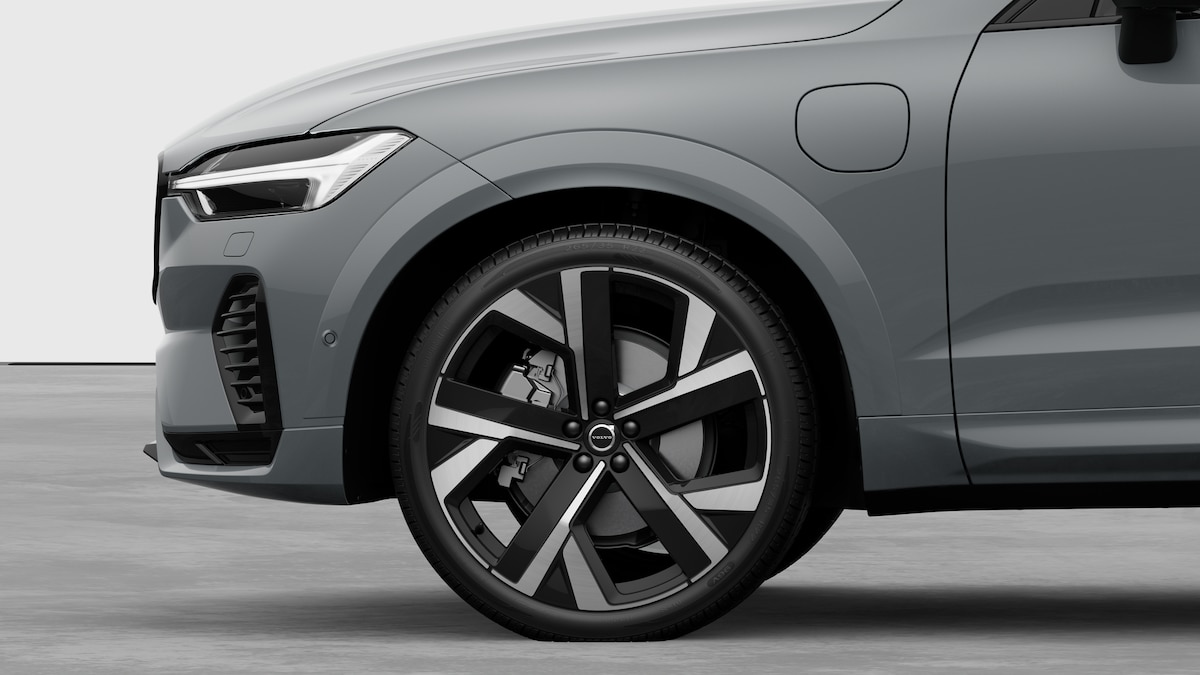 VOLVO XC60 2.0 T6 TE Black Edition eAWD-image-7