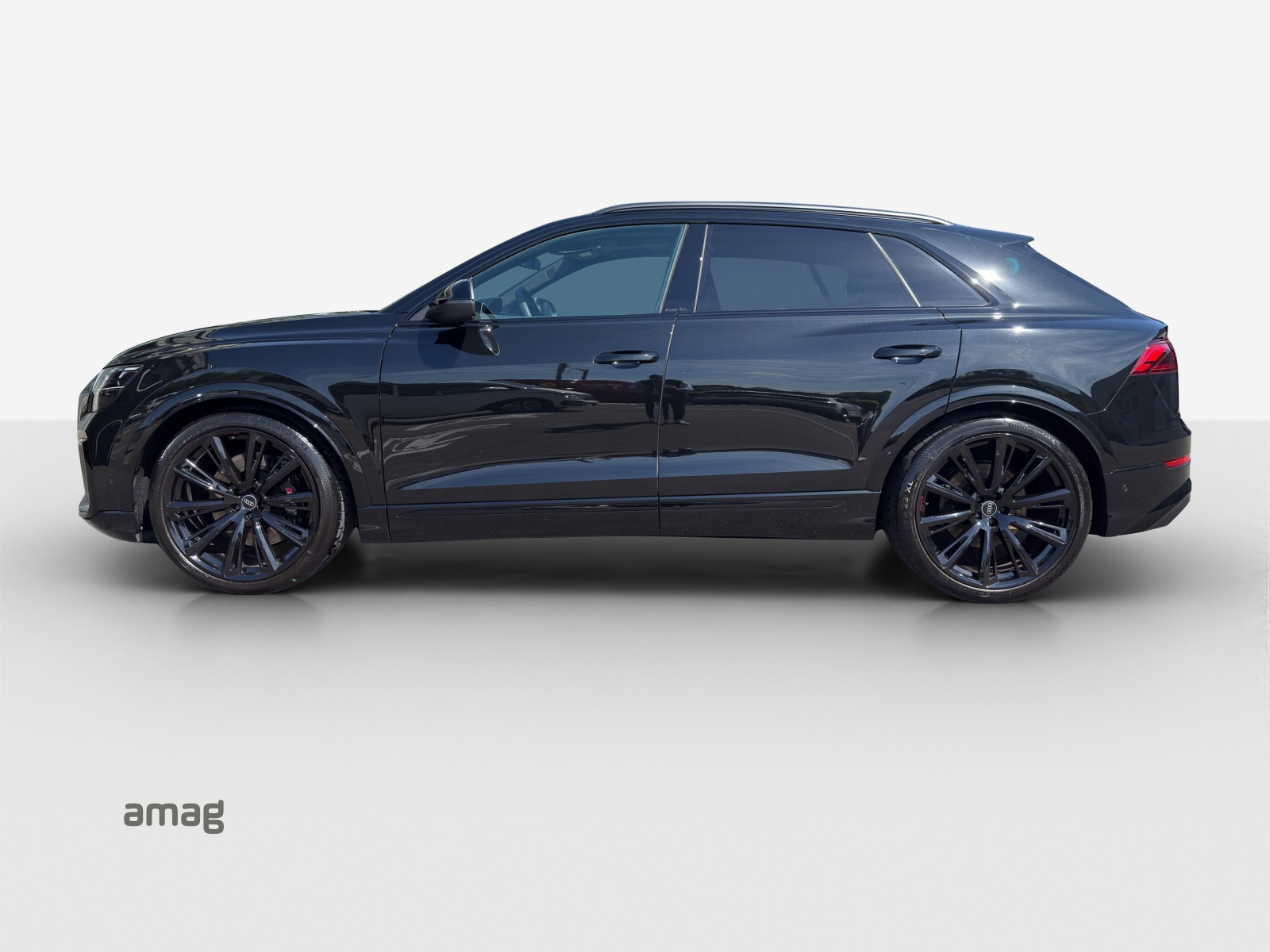 AUDI SQ8 SUV TFSI quattro tiptronic-image-1