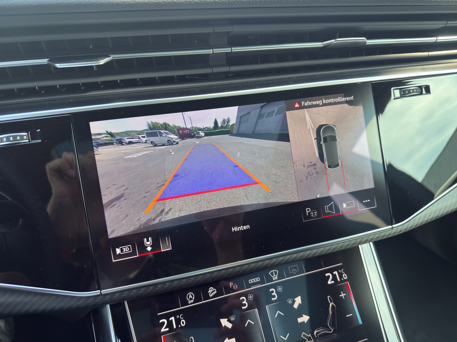 AUDI SQ8 SUV TFSI quattro tiptronic-image-14