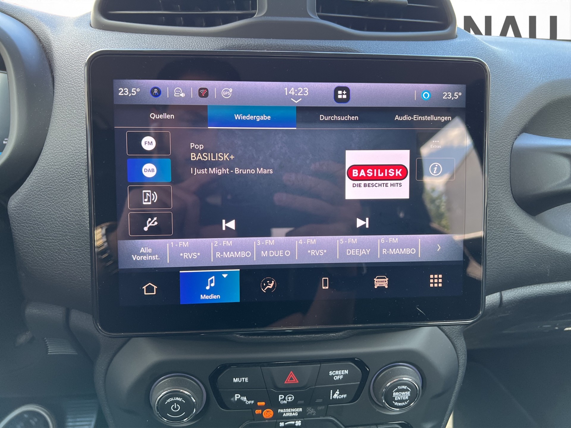 JEEP Renegade 1.5 Turbo Summit-image-21