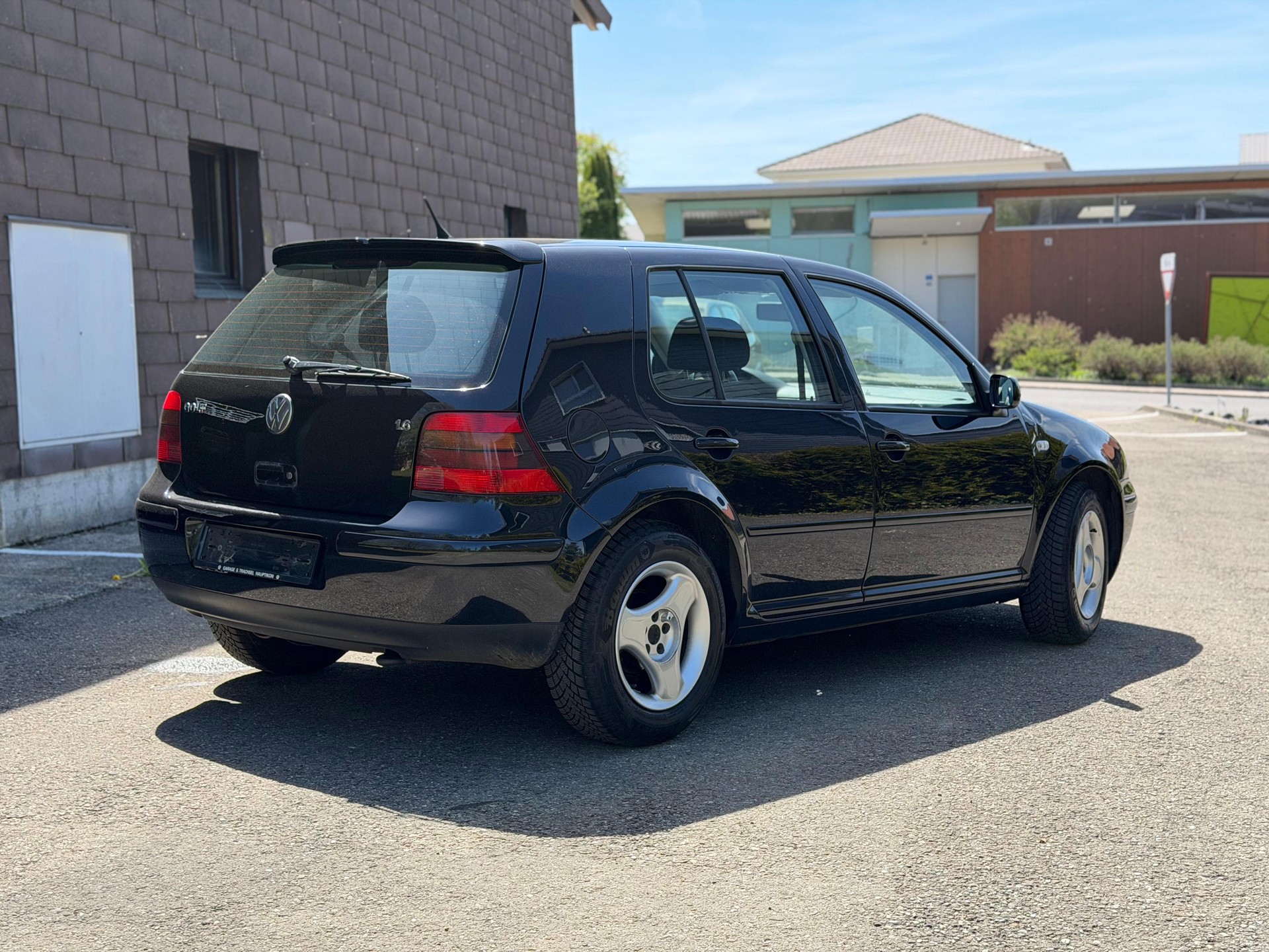 VW Golf 1.6 16V Pacific-image-3