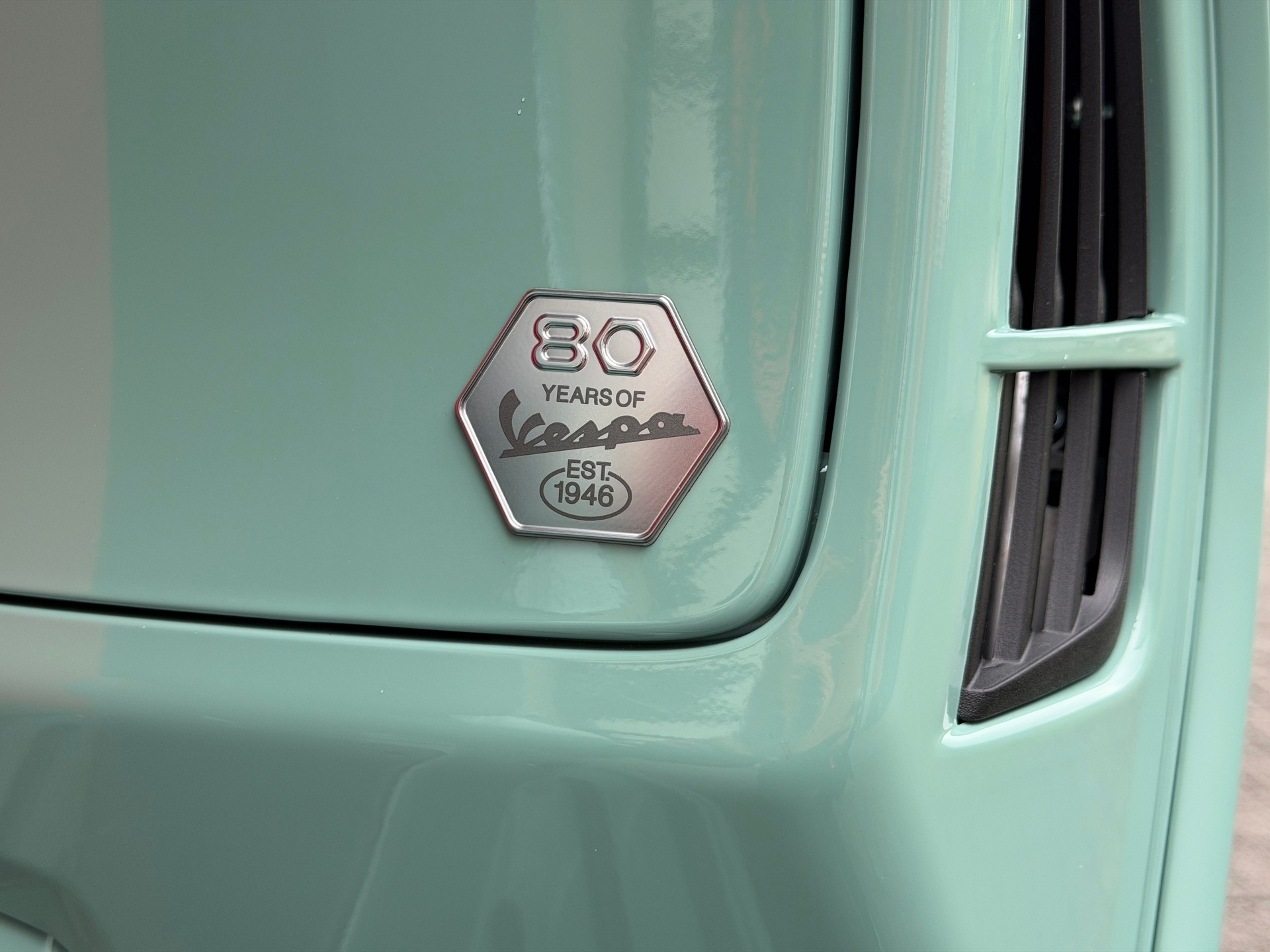 PIAGGIO Vespa GTS 310 80th Anniversary Euro 5+-image-5
