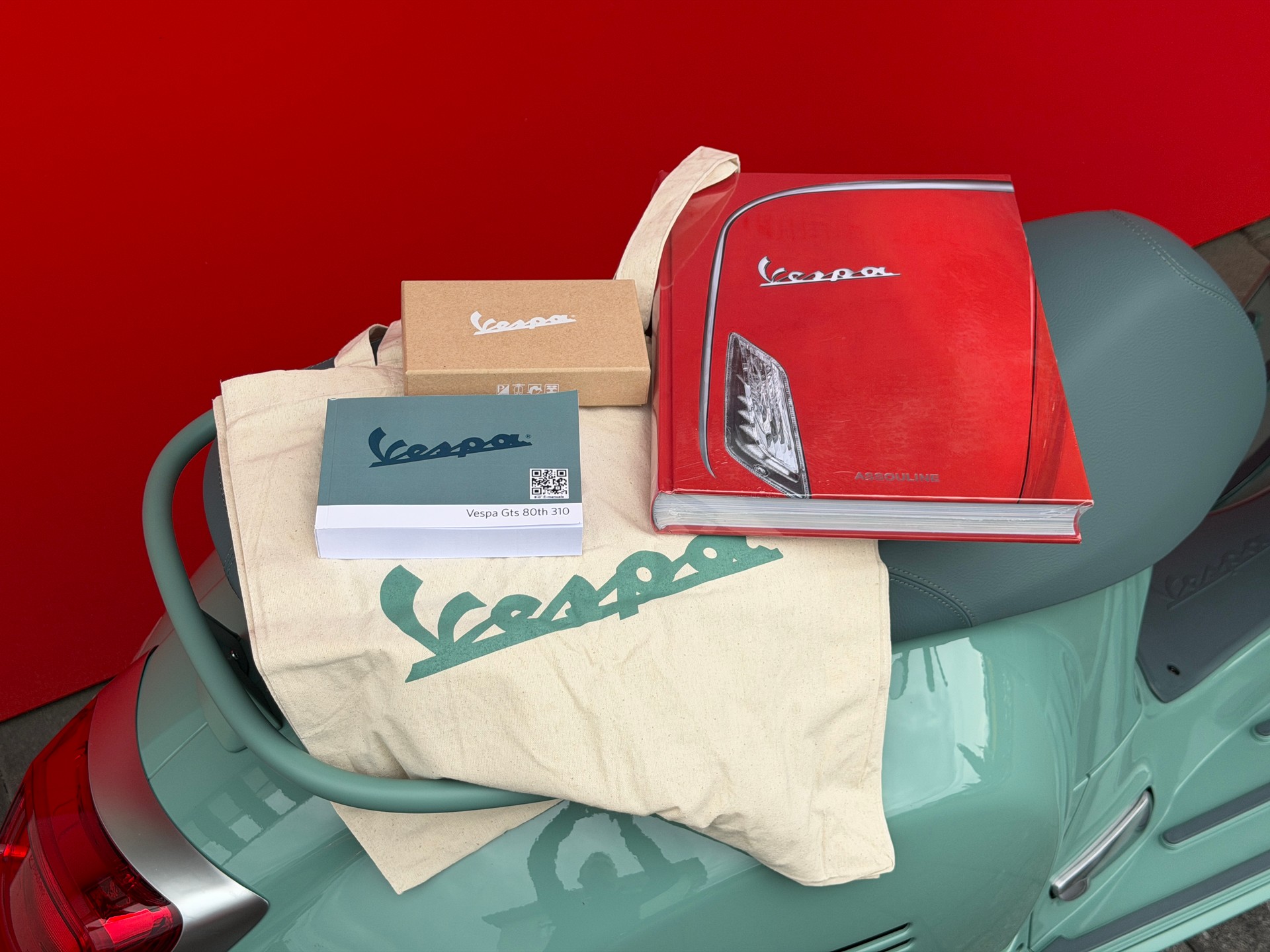 PIAGGIO Vespa GTS 310 80th Anniversary Euro 5+-image-15