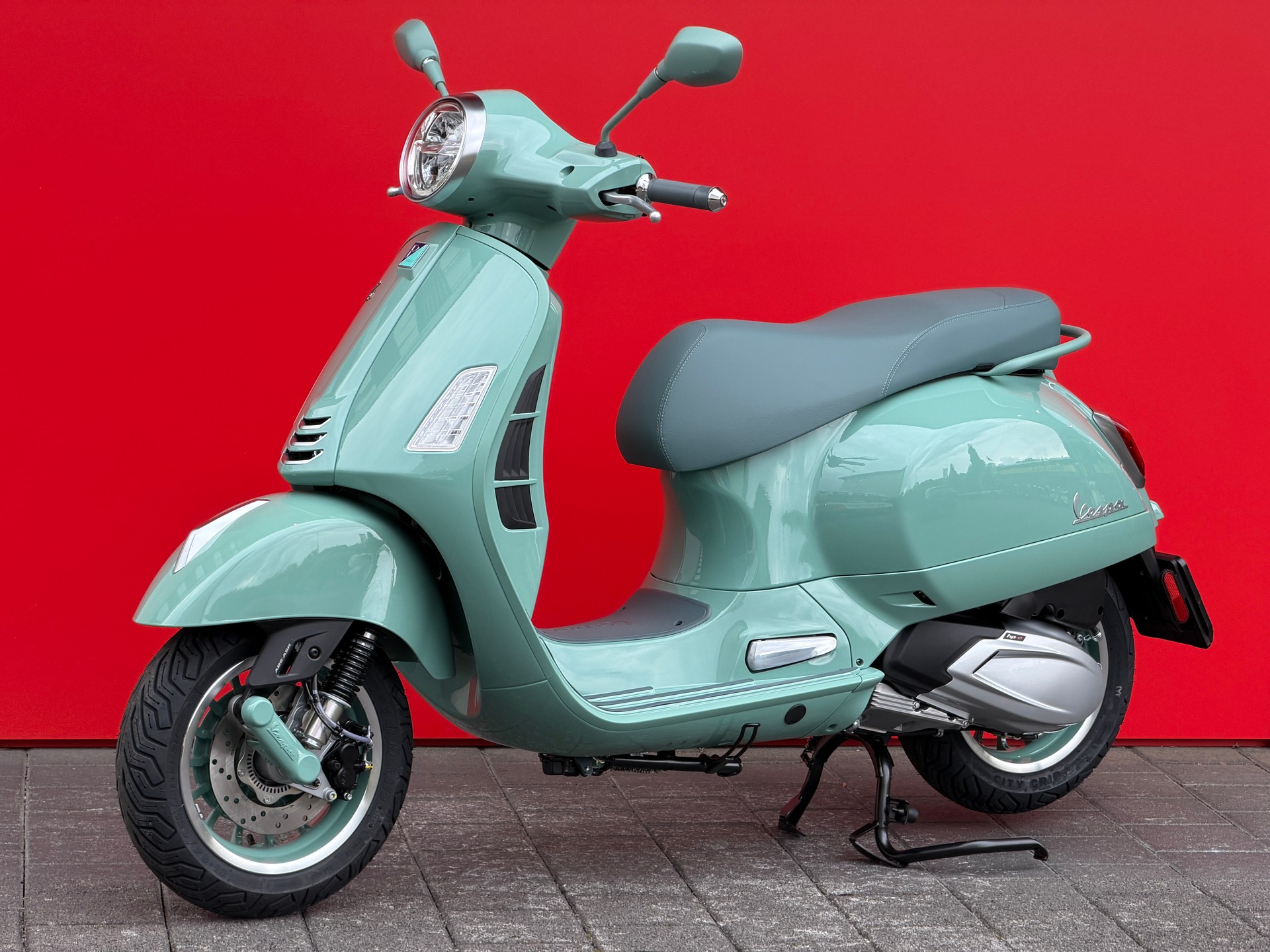 PIAGGIO Vespa GTS 310 80th Anniversary Euro 5+-showroom-element-3