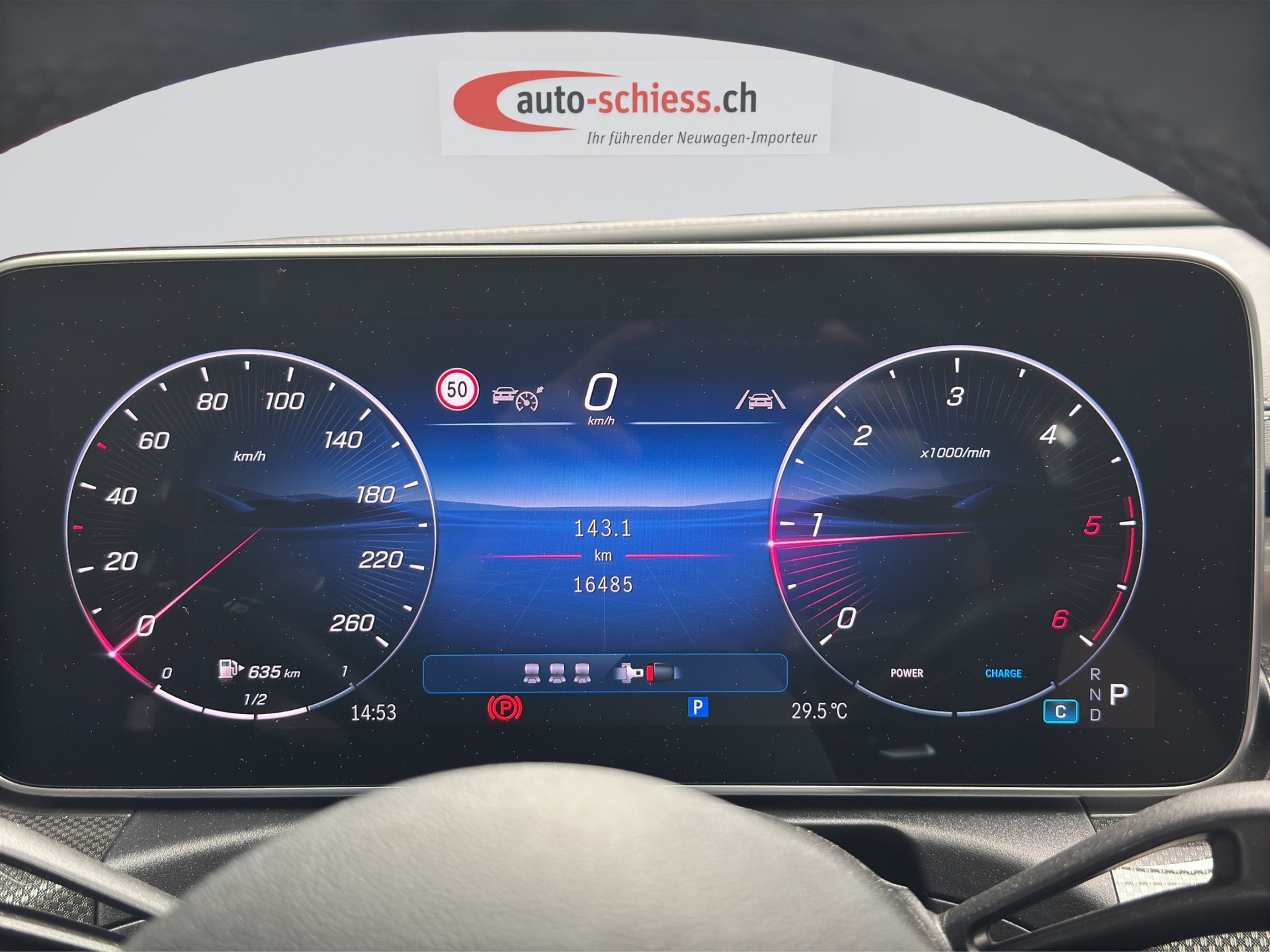 MERCEDES-BENZ C 300 d T AMG-image-10