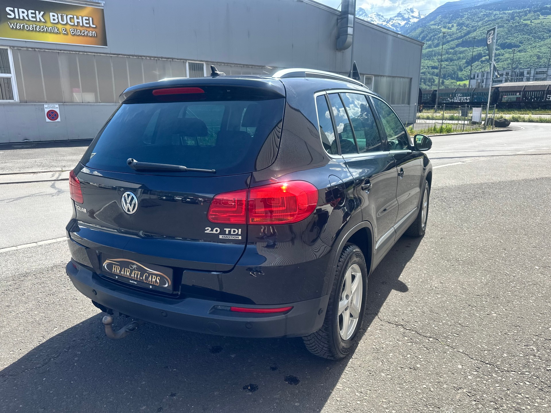 VW Tiguan 2.0 TDI BlueMotion Trend&Fun 4Motion DSG-image-7