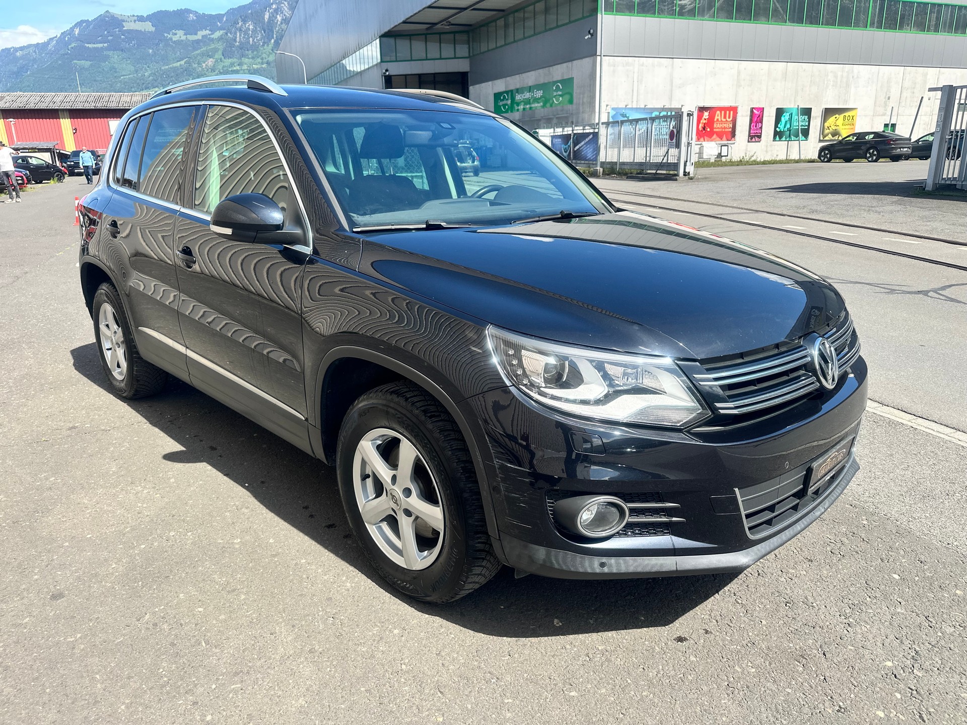 VW Tiguan 2.0 TDI BlueMotion Trend&Fun 4Motion DSG-image-1