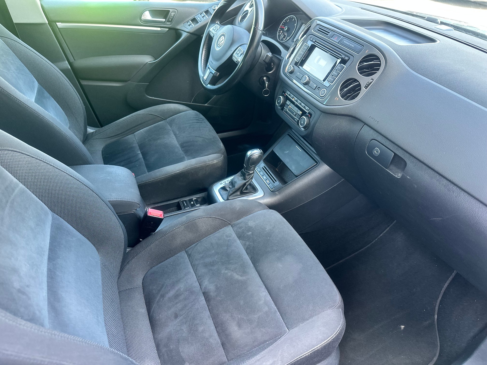 VW Tiguan 2.0 TDI BlueMotion Trend&Fun 4Motion DSG-image-14