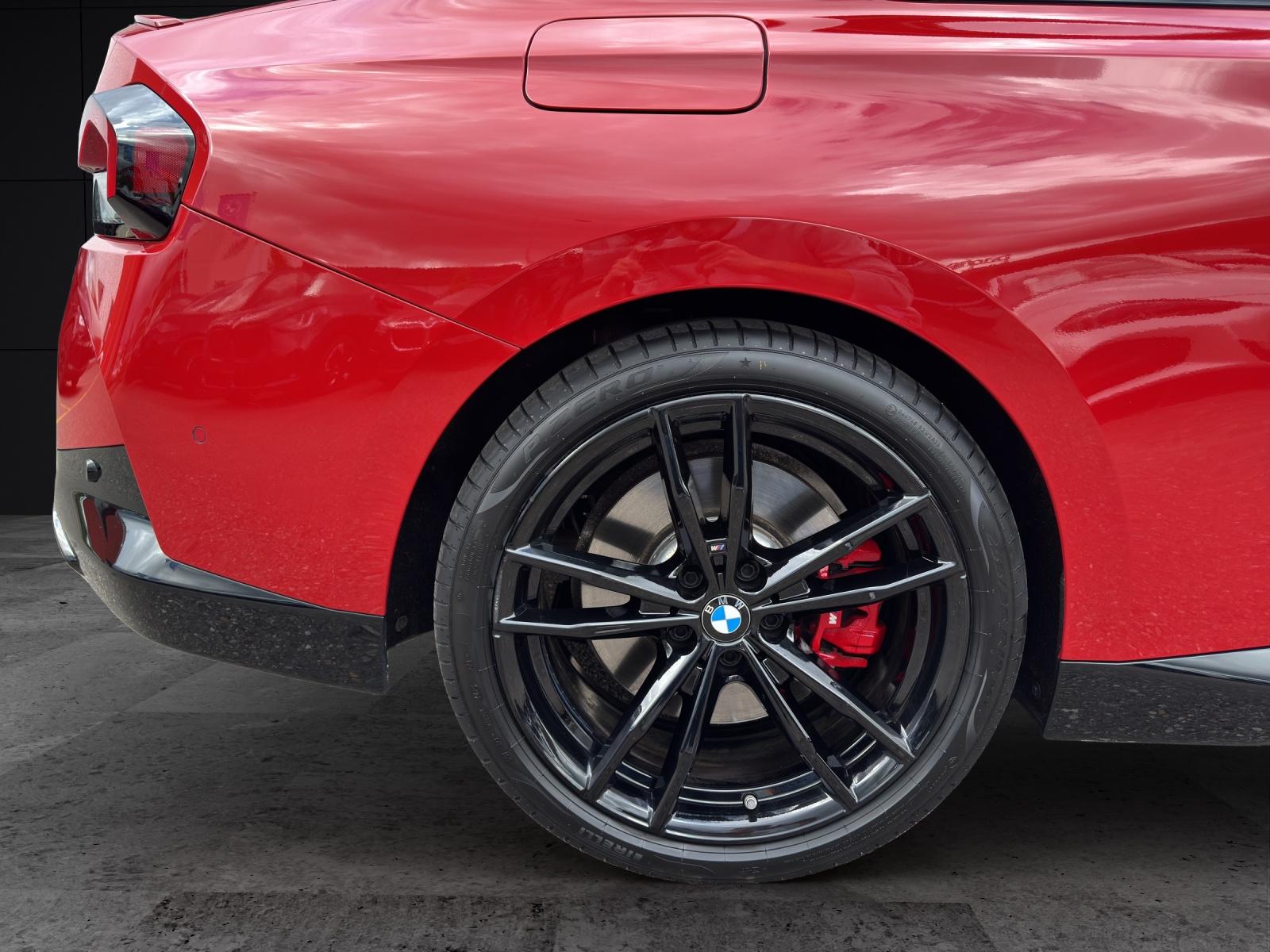 BMW M240i xDrive Coupé-image-8