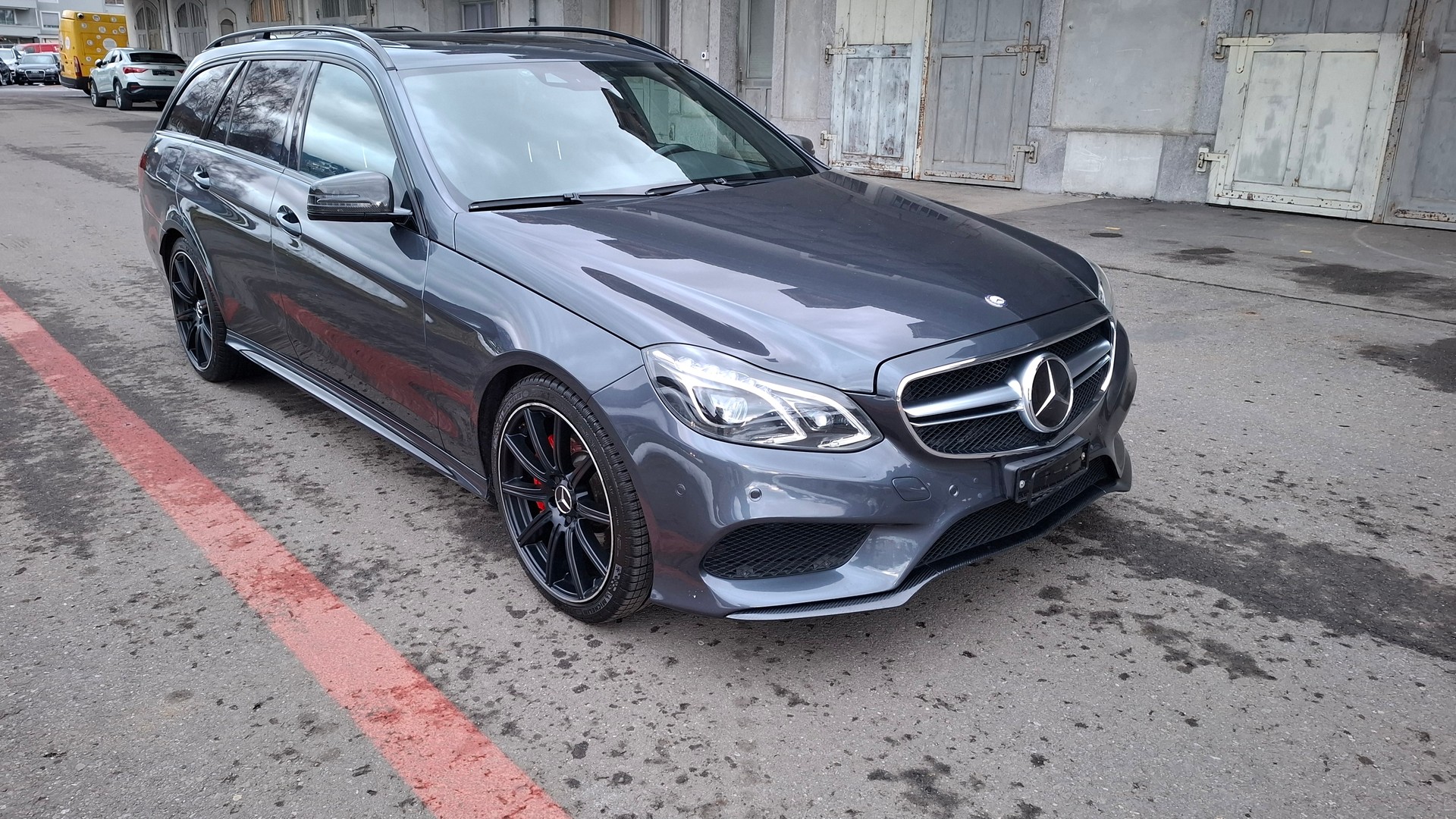 MERCEDES-BENZ E 350 BlueTEC Avantgarde 4Matic 7G-Tronic-image-8