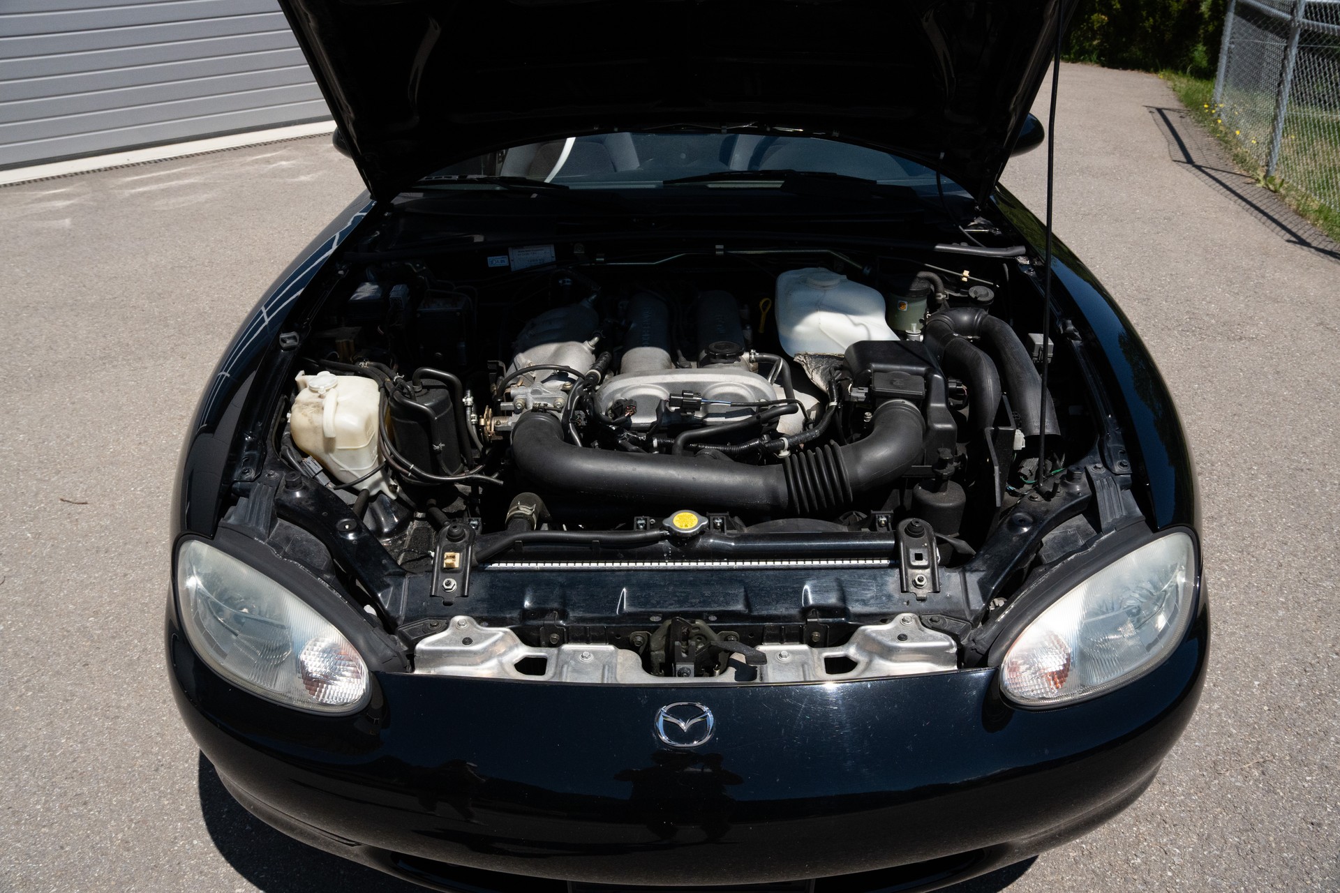 MAZDA 1.8i-16V Youngster-image-5