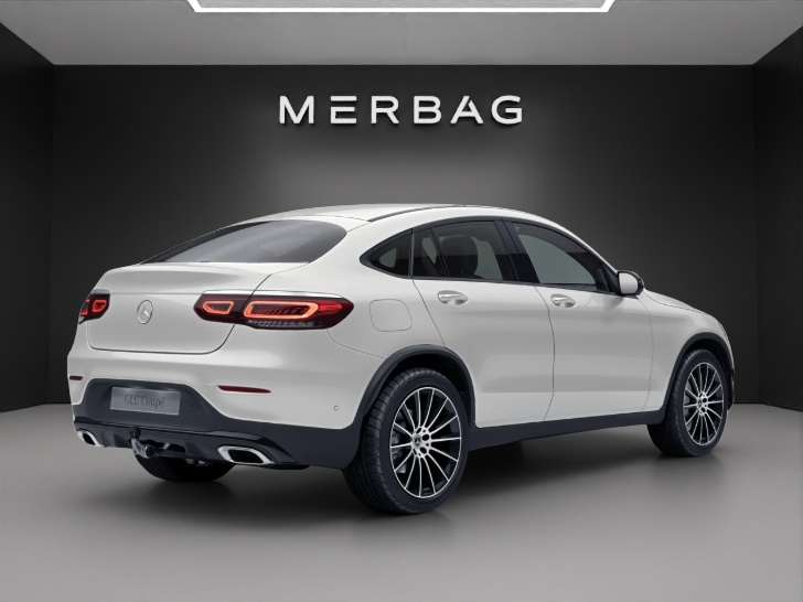 MERCEDES-BENZ GLC Coupé 220 d AMG Line 4Matic 9G-Tronic-image-5