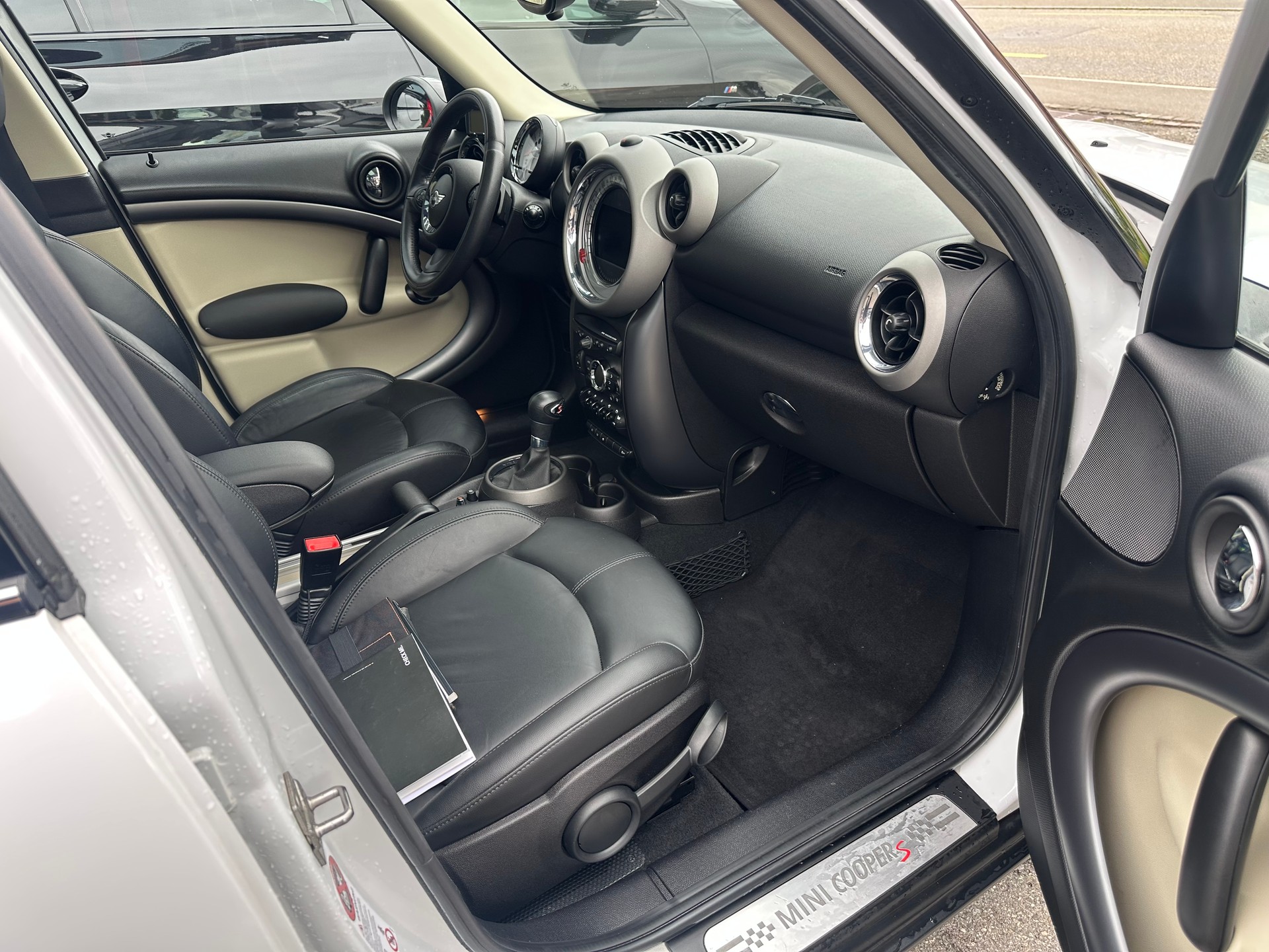 MINI Countryman Cooper S ALL4 Steptronic-image-7