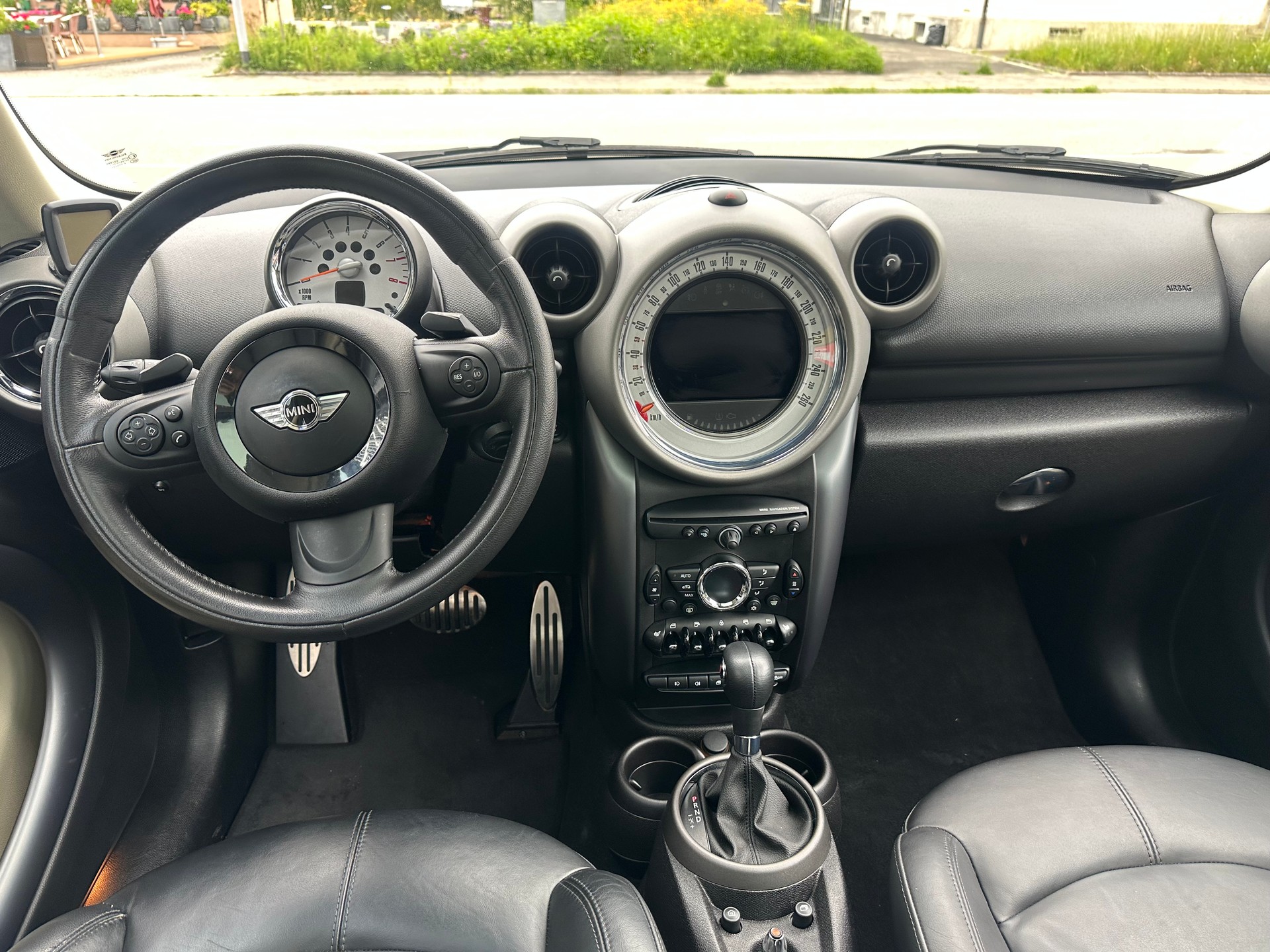 MINI Countryman Cooper S ALL4 Steptronic-image-6