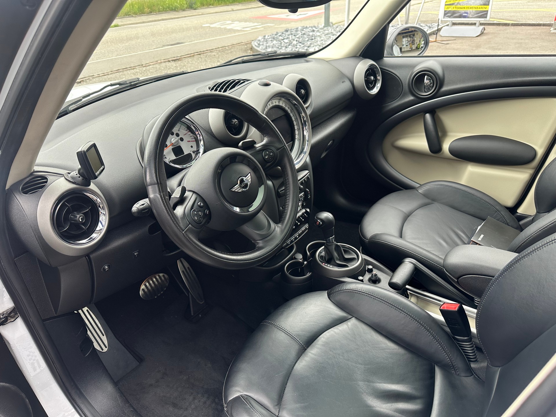 MINI Countryman Cooper S ALL4 Steptronic-image-9