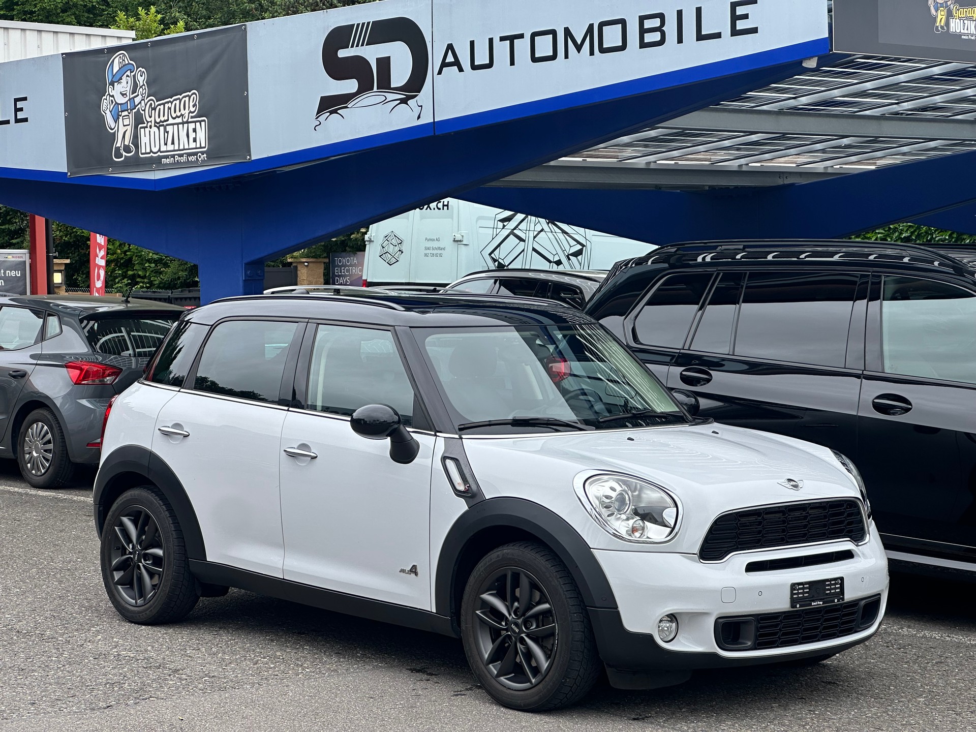 MINI Countryman Cooper S ALL4 Steptronic-image-0