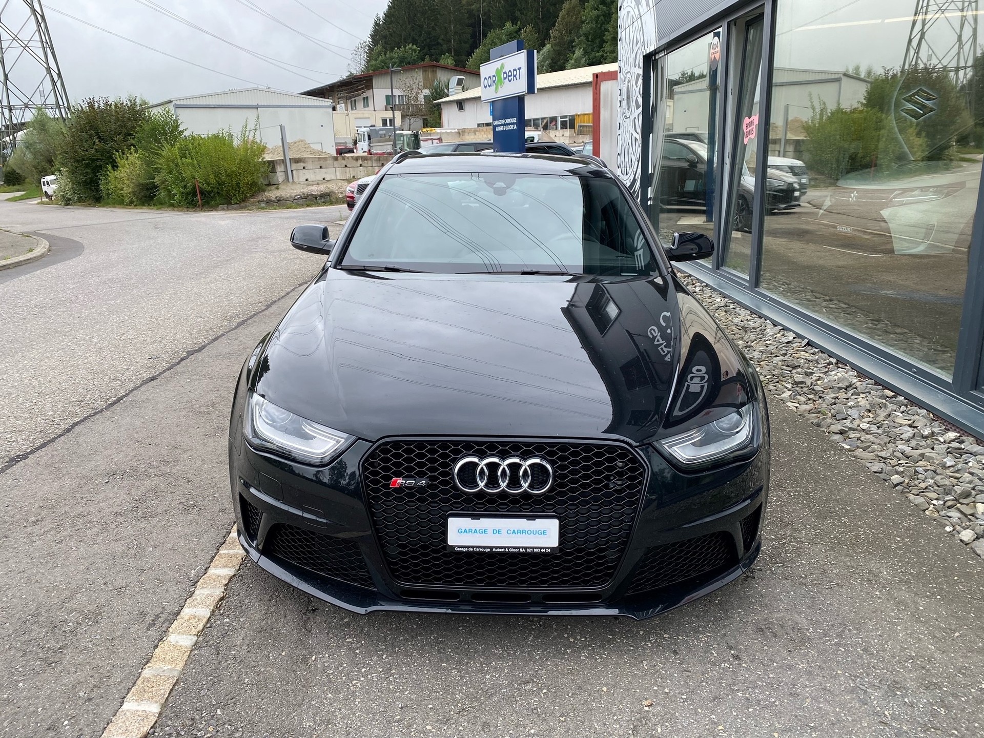 AUDI RS4 Avant 4.2 FSI V8 quattro S-tronic-image-1