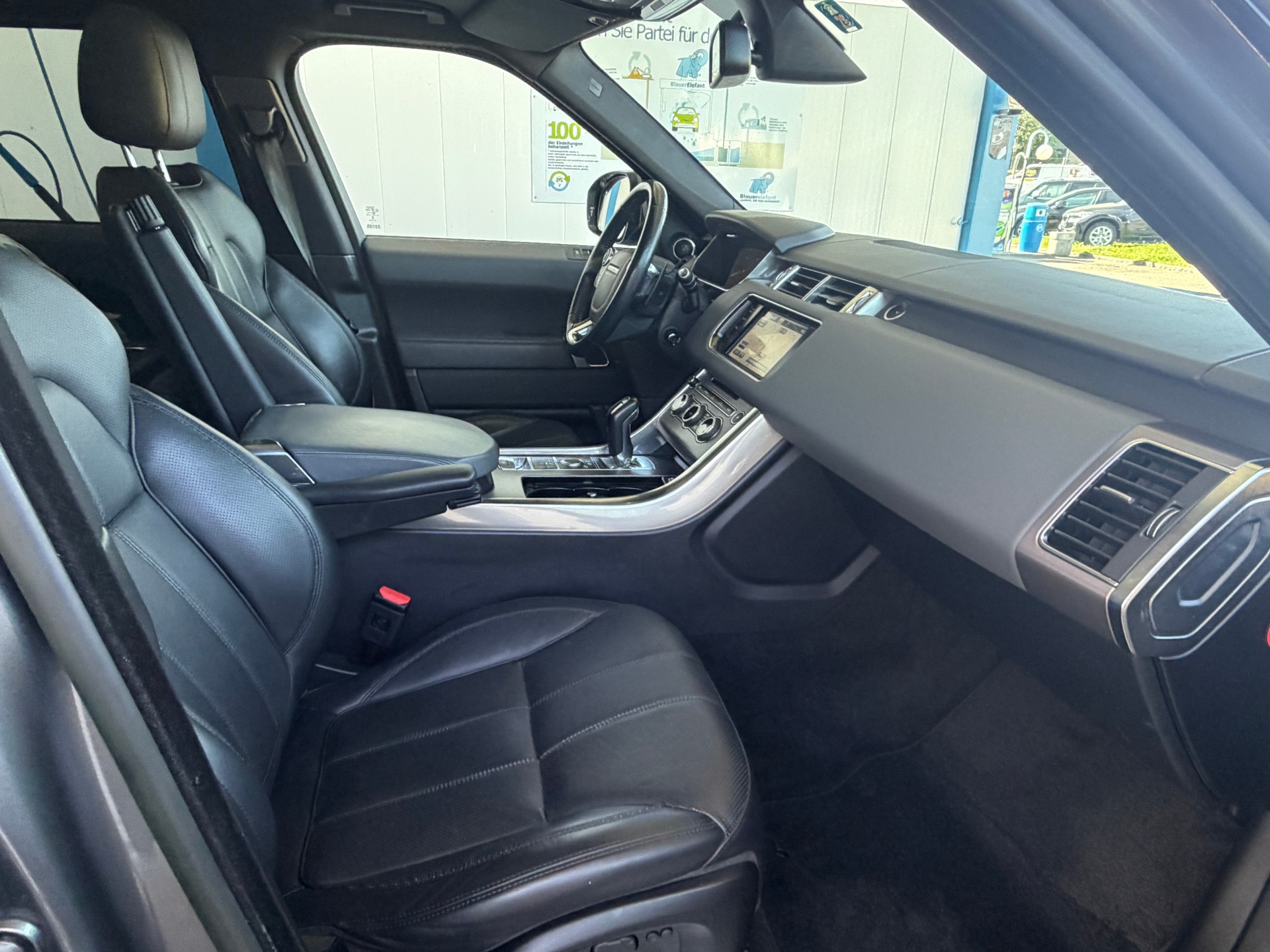LAND ROVER Range Rover Sport 3.0 V6 SC HSE Dynamic Automatic-image-17