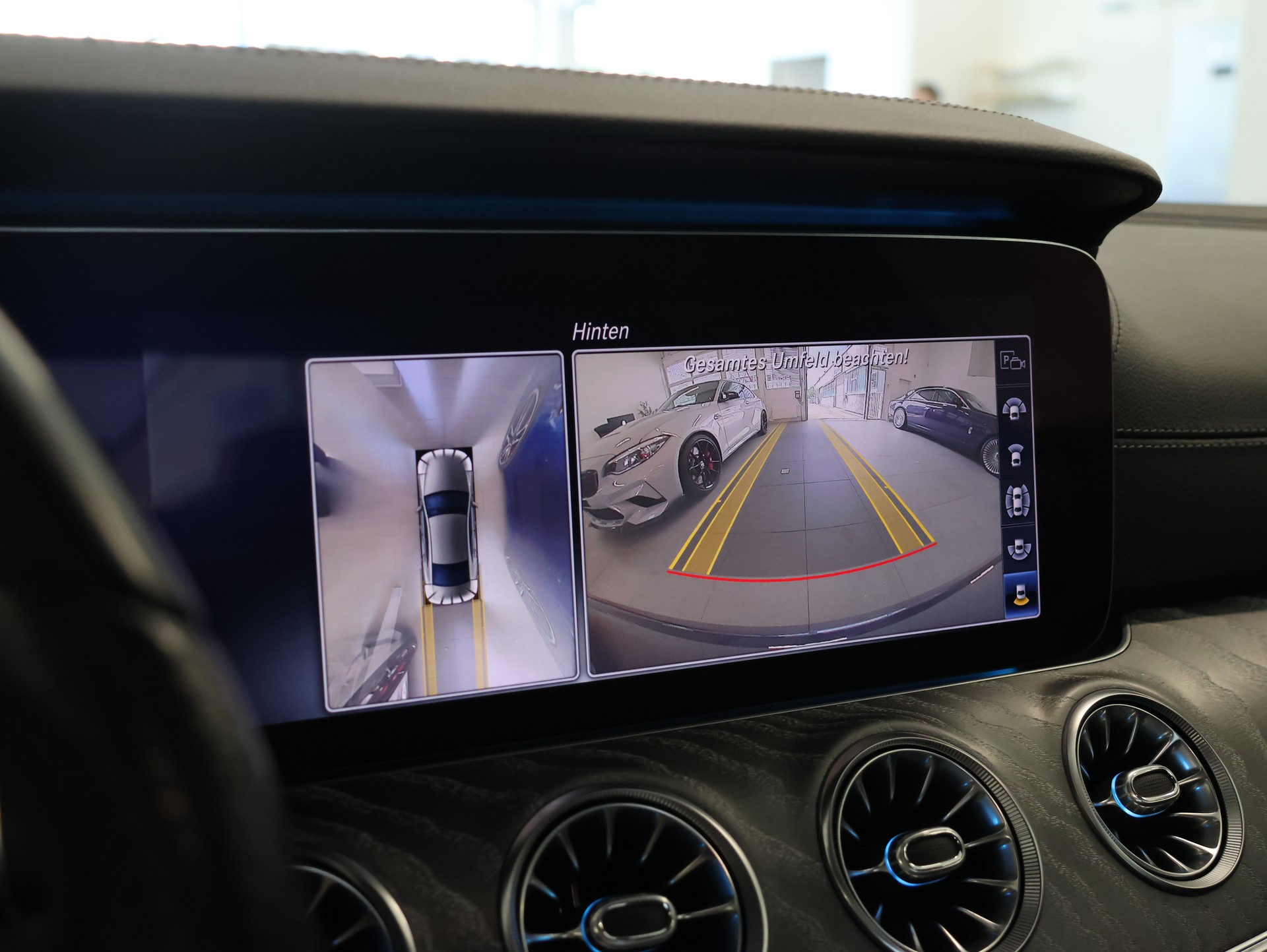 MERCEDES-BENZ CLS 450 4Matic AMG Line 9G-Tronic *Burmester* *360 Kamera* *Panorama*-image-23