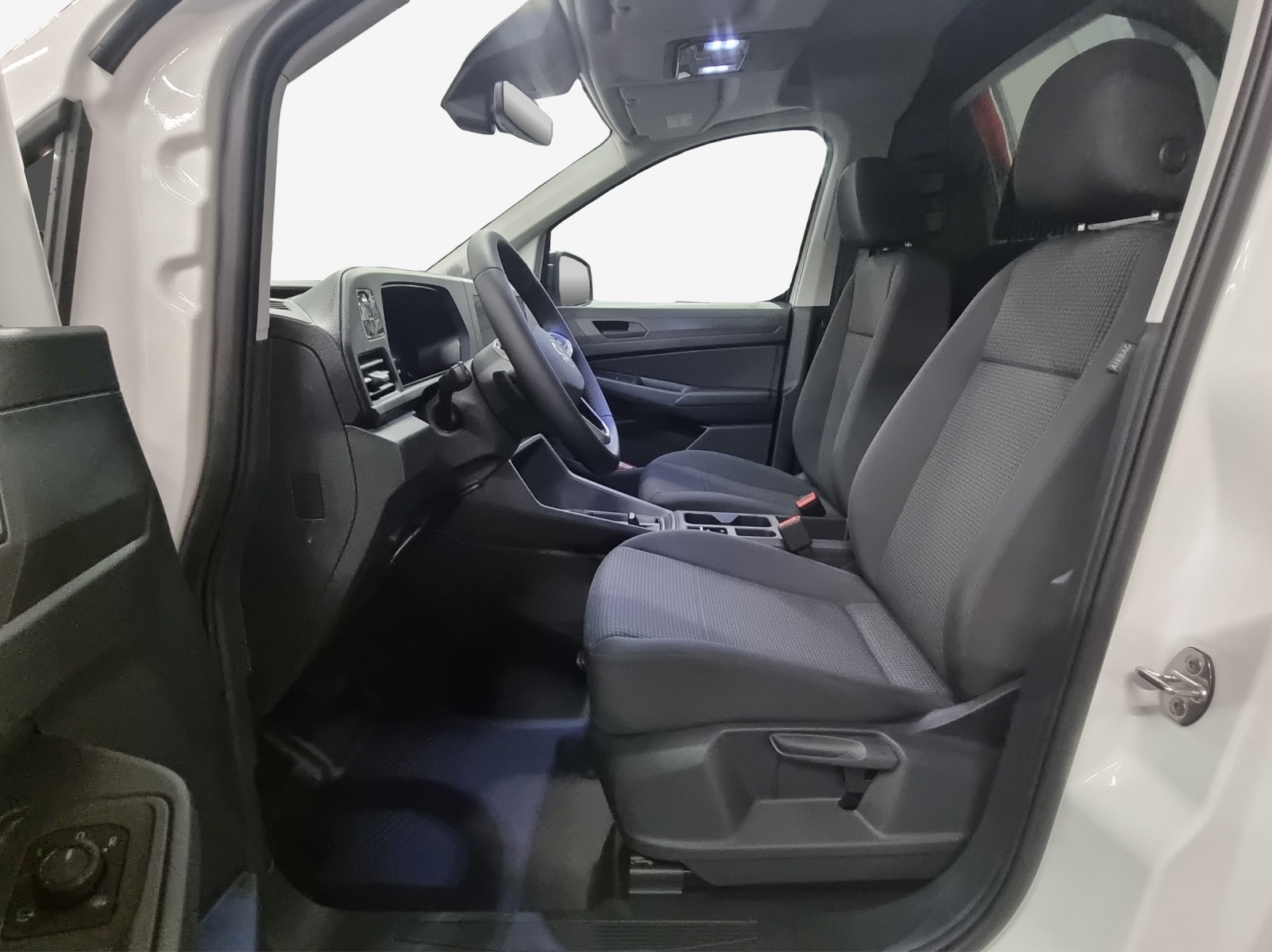 VW Caddy Cargo 2.0TDI DSG-image-7