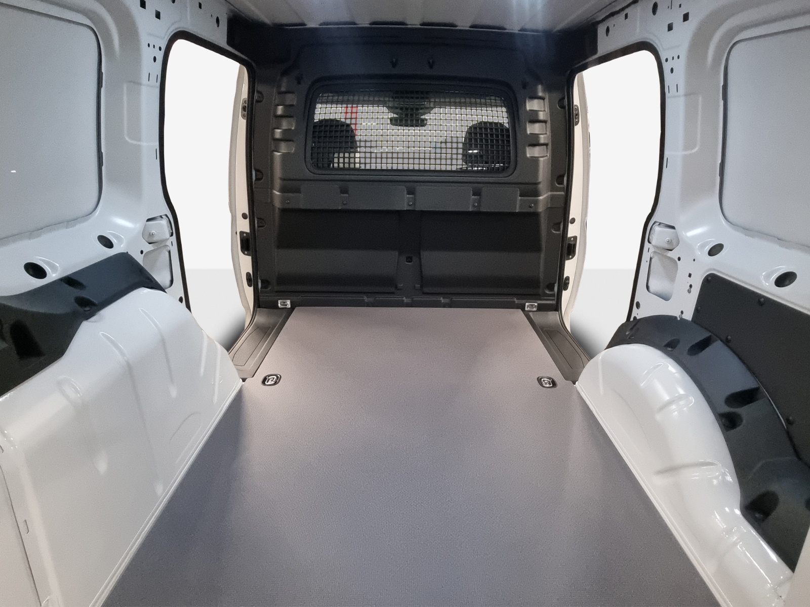 VW Caddy Cargo 2.0TDI DSG-image-14