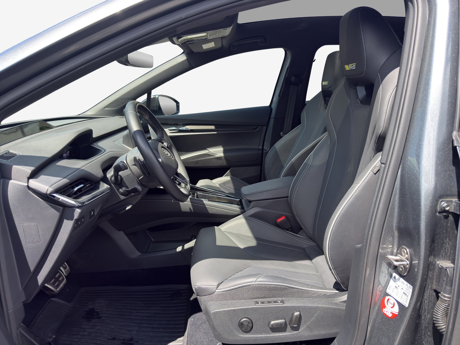 SKODA Enyaq Coupé RS iV 80 4x4-image-8