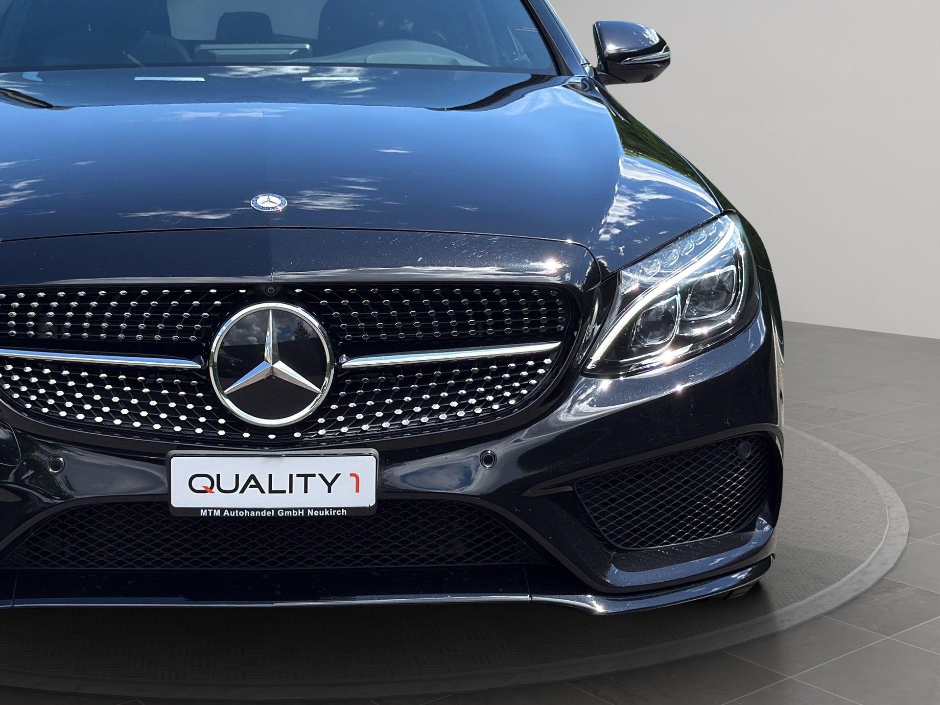 MERCEDES-BENZ C 450 AMG 4Matic 7G-Tronic-image-4