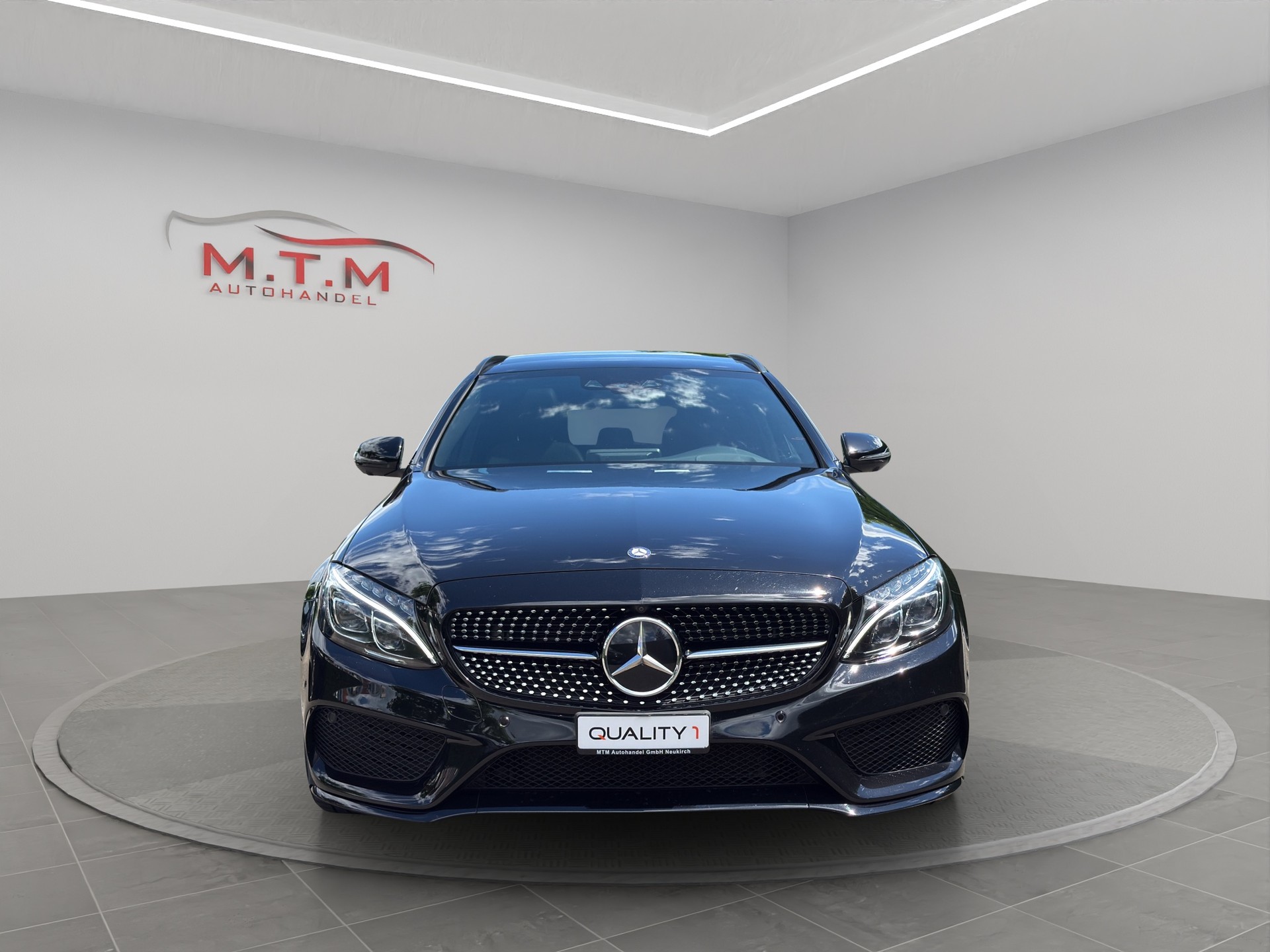 MERCEDES-BENZ C 450 AMG 4Matic 7G-Tronic-image-2