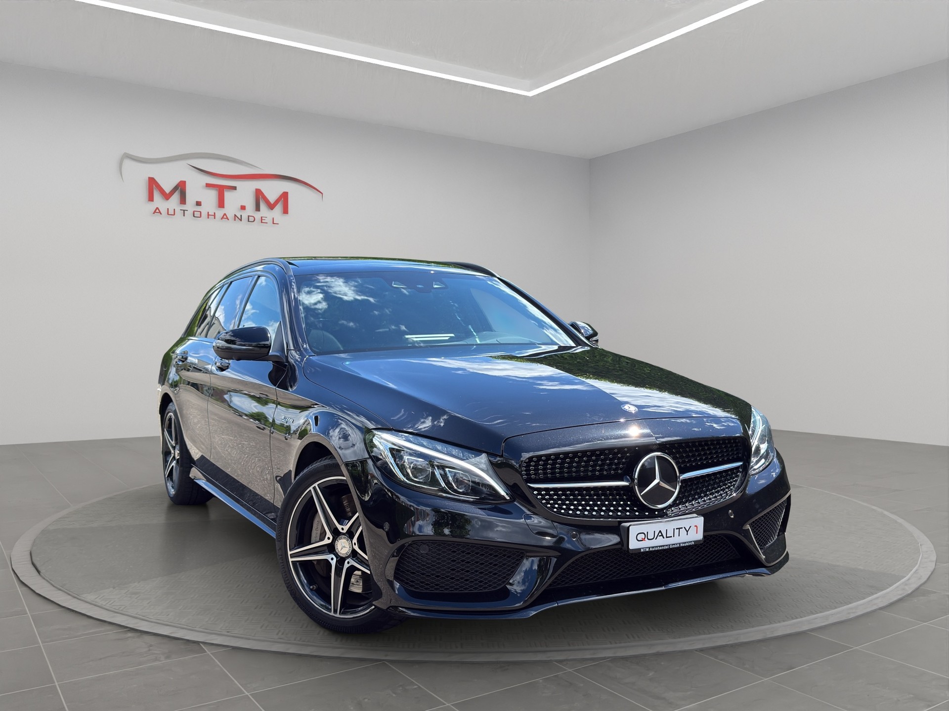MERCEDES-BENZ C 450 AMG 4Matic 7G-Tronic-image-0