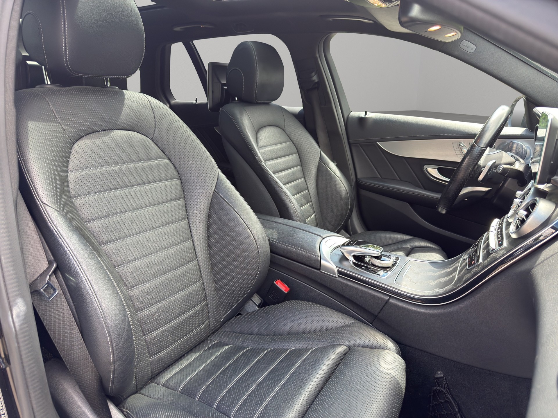 MERCEDES-BENZ C 450 AMG 4Matic 7G-Tronic-image-21