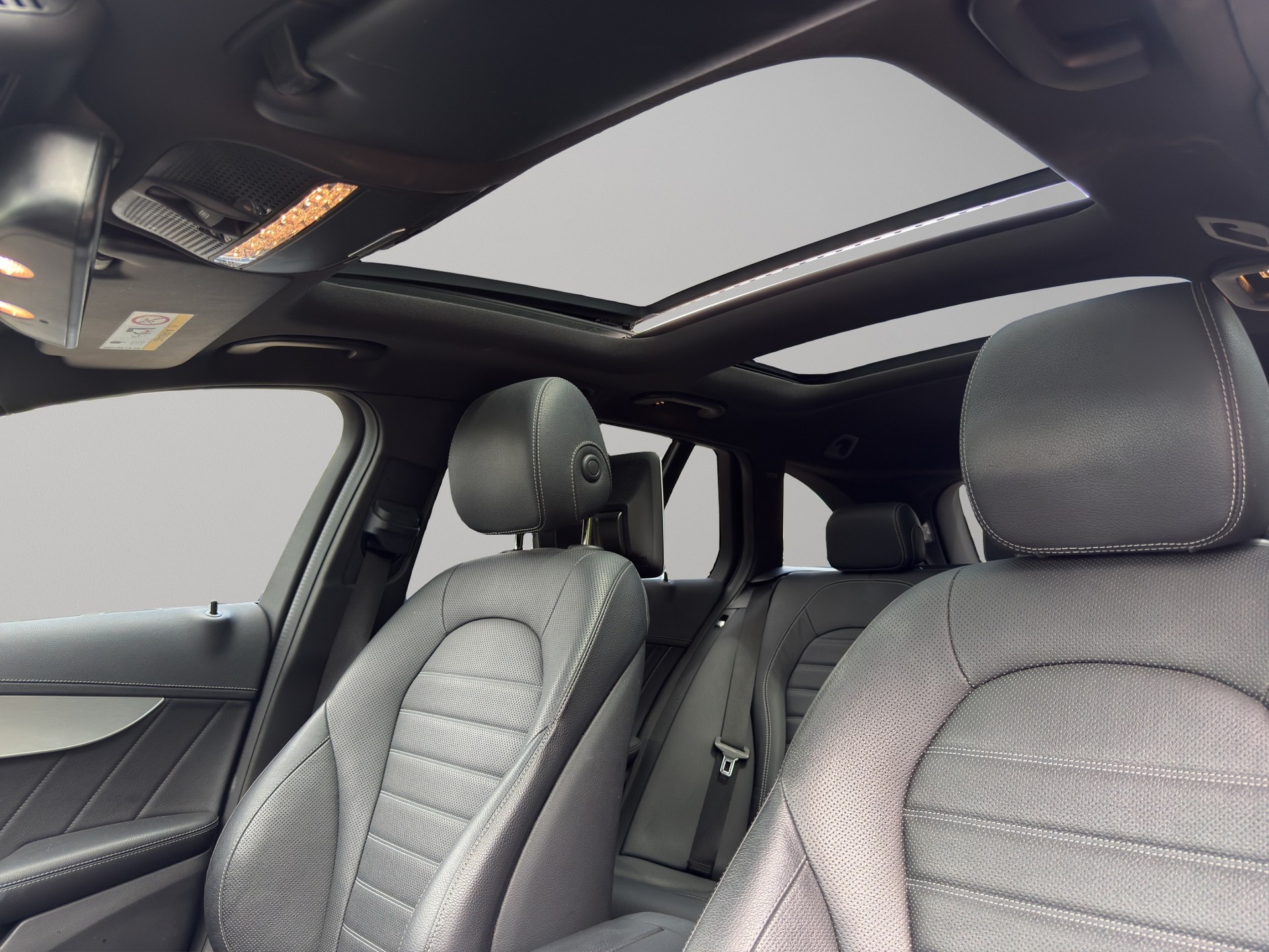 MERCEDES-BENZ C 450 AMG 4Matic 7G-Tronic-image-24