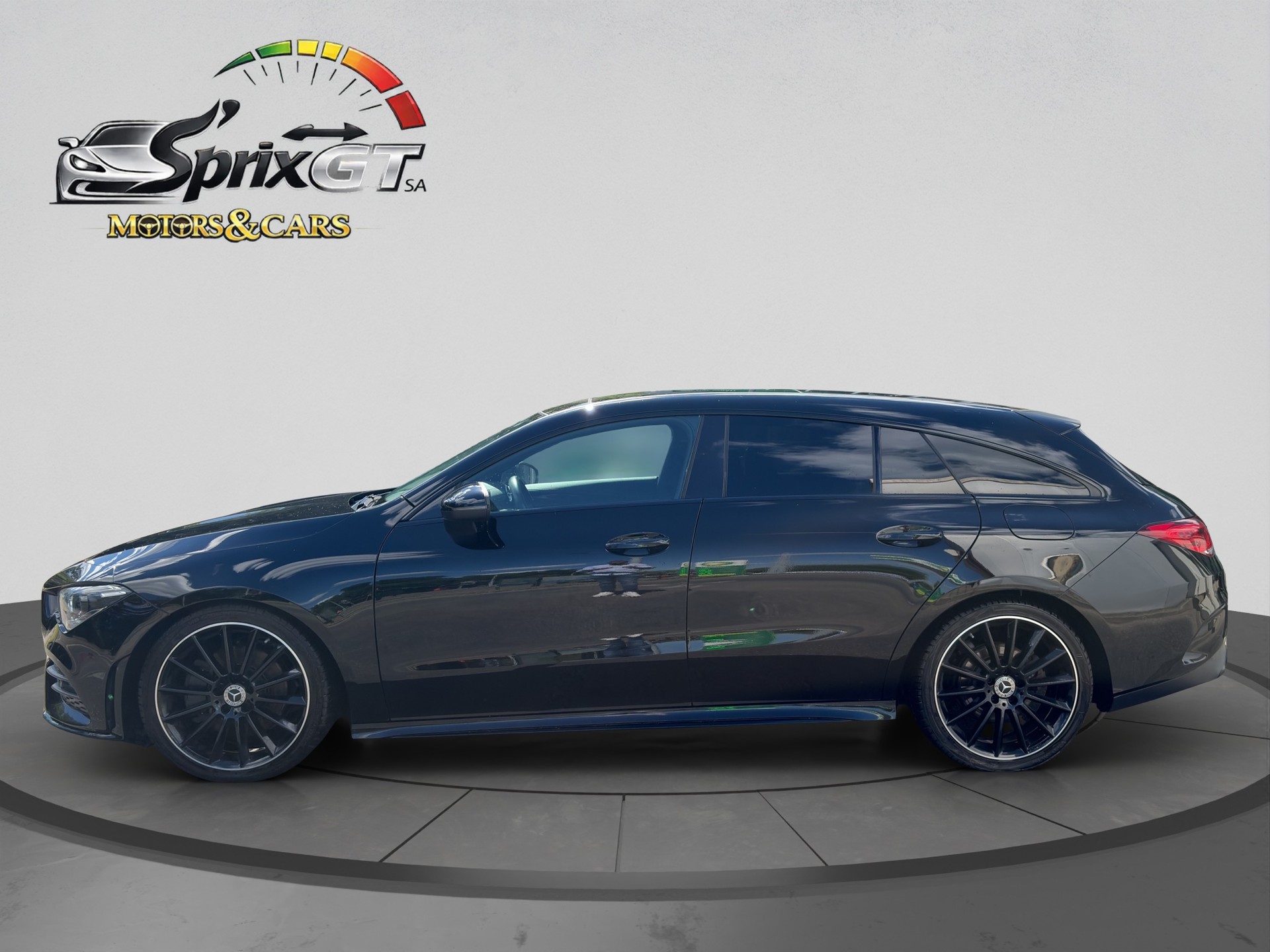 MERCEDES-BENZ CLA Shooting Brake 200 AMG Line 7G-DCT-image-2