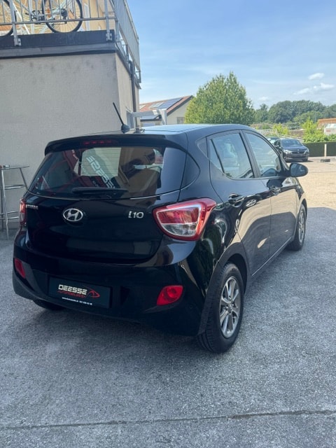 HYUNDAI i10 1.0 Amplia-image-4