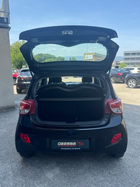 HYUNDAI i10 1.0 Amplia-image-22