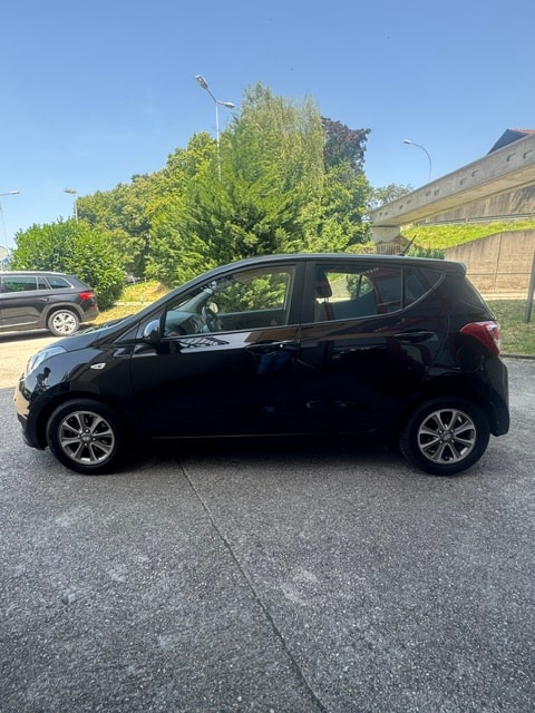 HYUNDAI i10 1.0 Amplia-image-7