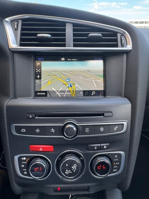 DS AUTOMOBILES DS 4 1.6 THP SO Chic Automatic-image-12