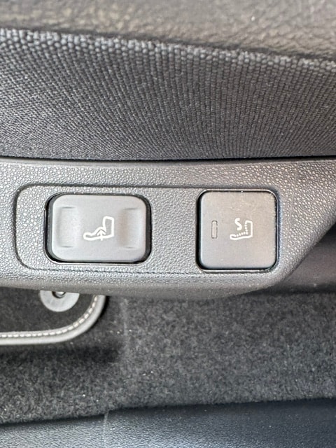 DS AUTOMOBILES DS 4 1.6 THP SO Chic Automatic-image-21