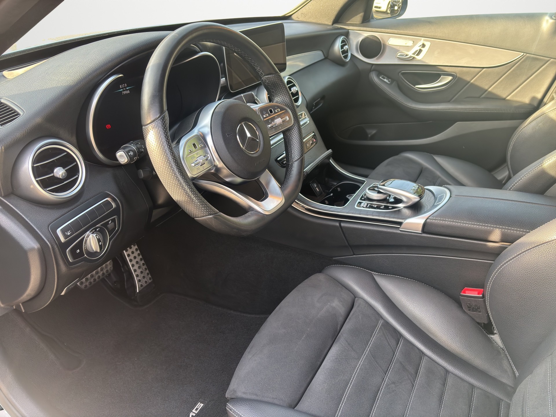 MERCEDES-BENZ C 200 Swiss Star AMG Line 4M 9G-Tronic-image-8
