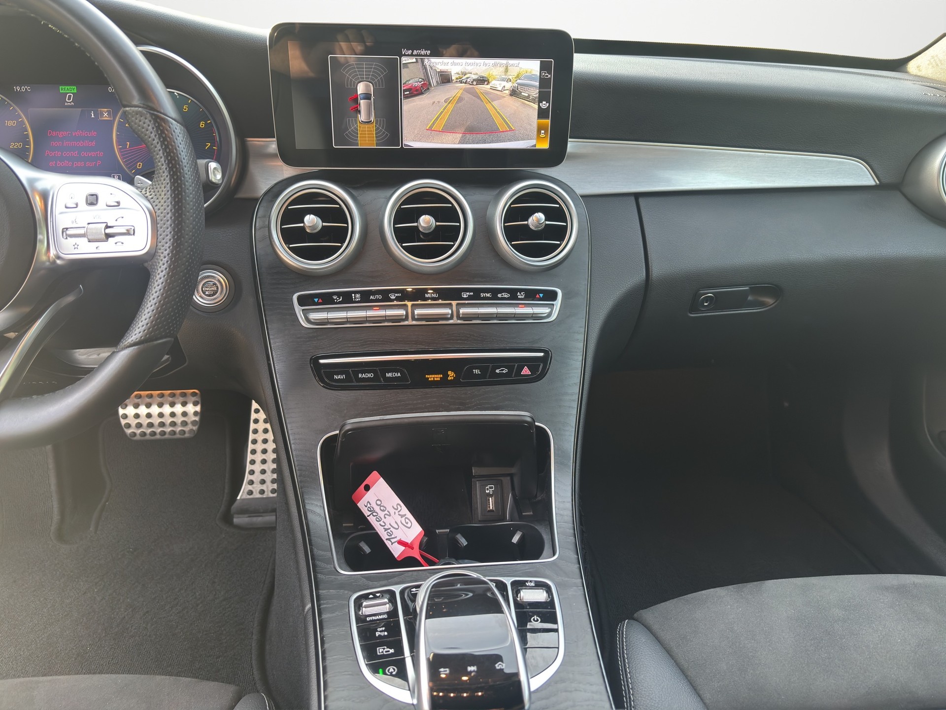 MERCEDES-BENZ C 200 Swiss Star AMG Line 4M 9G-Tronic-image-12