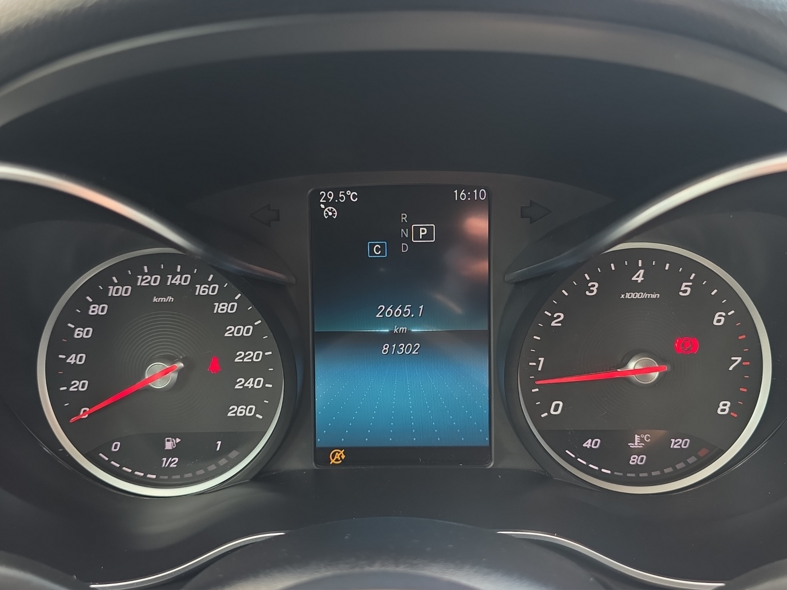 MERCEDES-BENZ C 180 Avantgarde 9G-Tronic-image-7