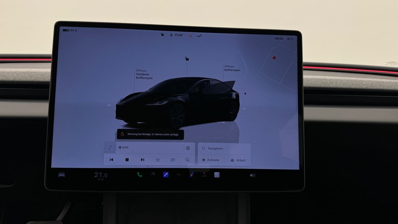 TESLA Model 3 Long Range Dual Motor AWD-image-7