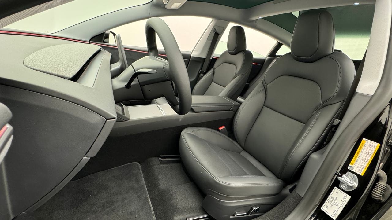 TESLA Model 3 Long Range Dual Motor AWD-image-4