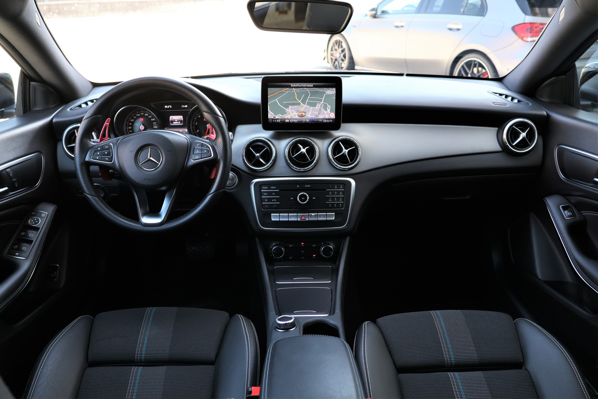 MERCEDES-BENZ CLA 200 Night Star 7G-DCT (CH)-image-14