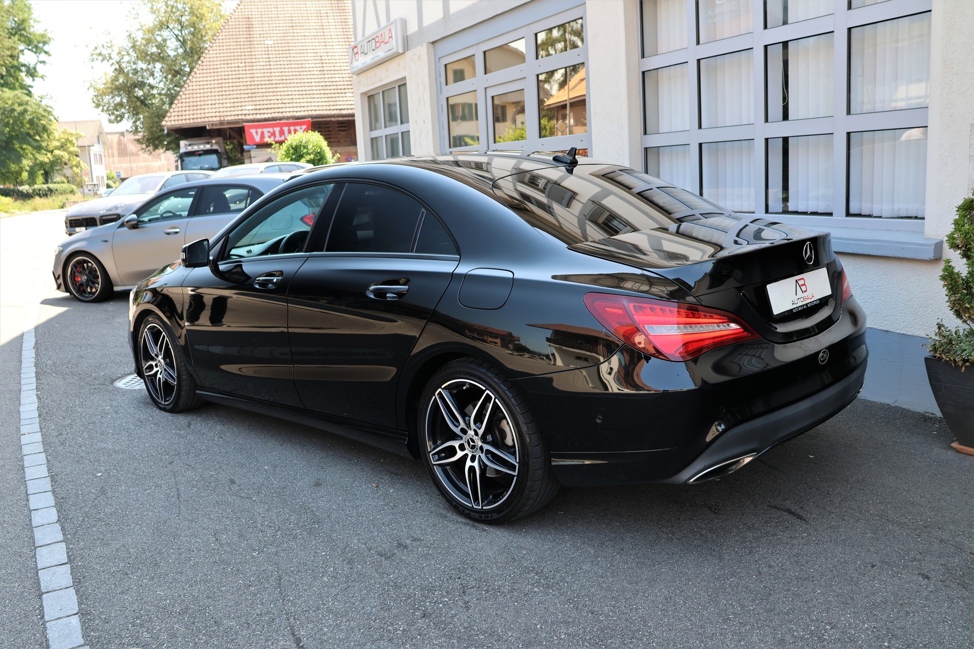 MERCEDES-BENZ CLA 200 Night Star 7G-DCT (CH)-image-6