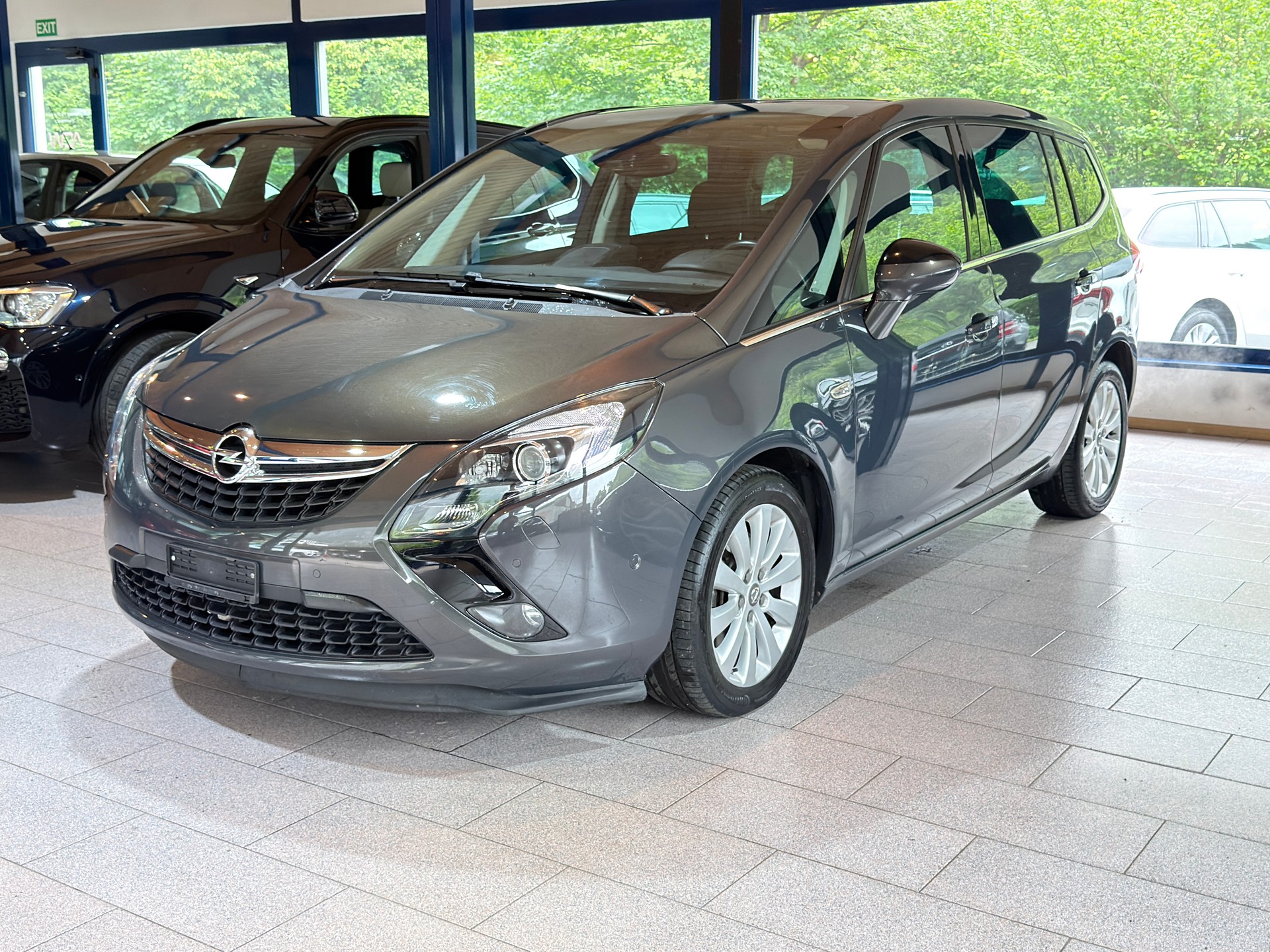 OPEL Zafira Tourer 1.6i 16V Turbo Cosmo Automatic-image-0