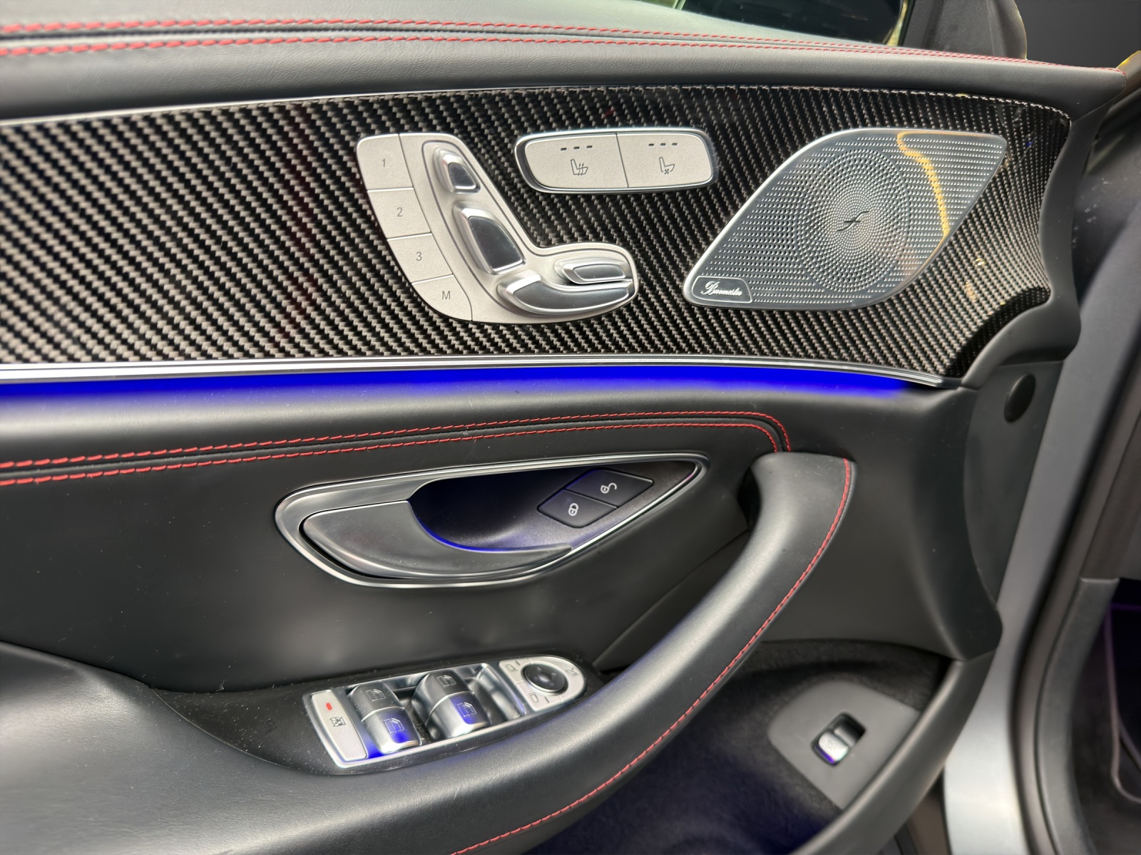 MERCEDES-BENZ CLS 53 AMG Limited Ed. 4M-image-12
