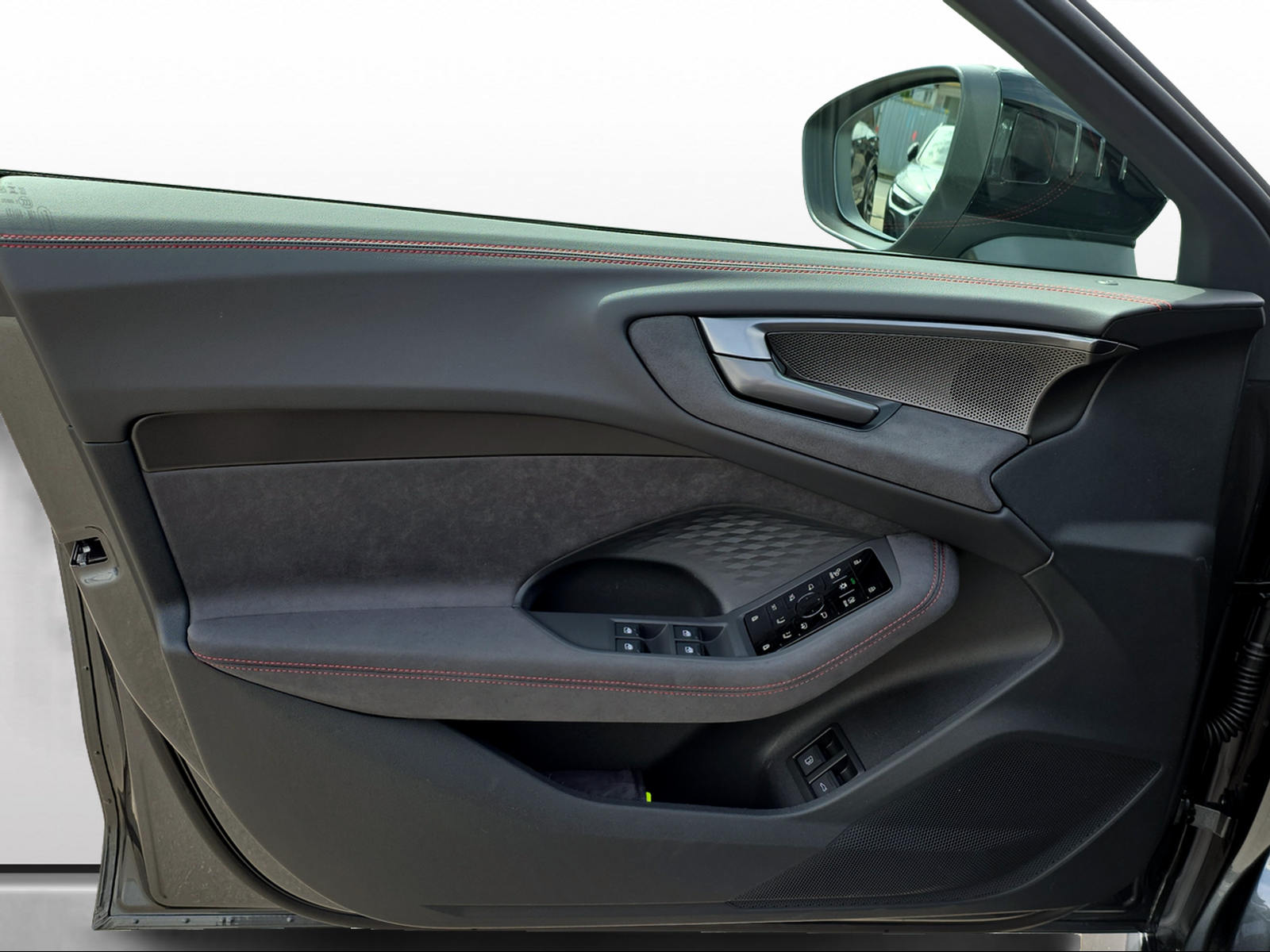 AUDI RS 5 Avant TFSI 470 kW Tiptronic quattro-image-9
