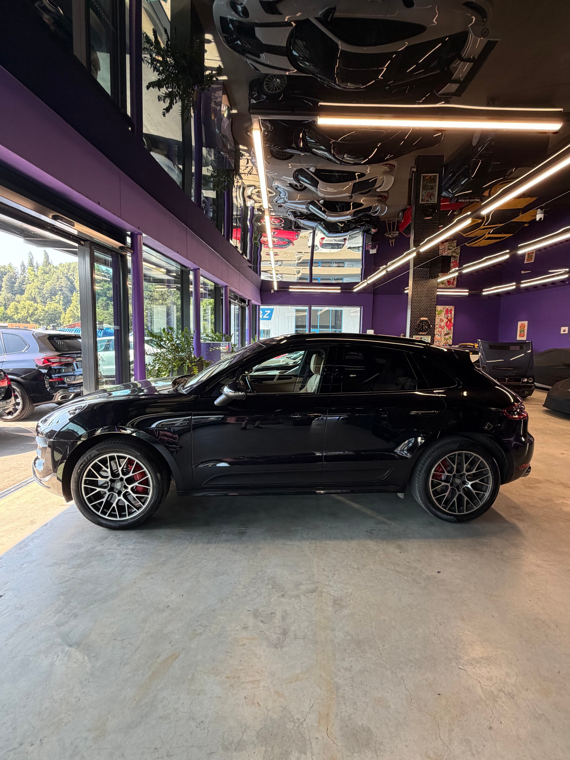 PORSCHE Macan Turbo Performance PDK-image-0