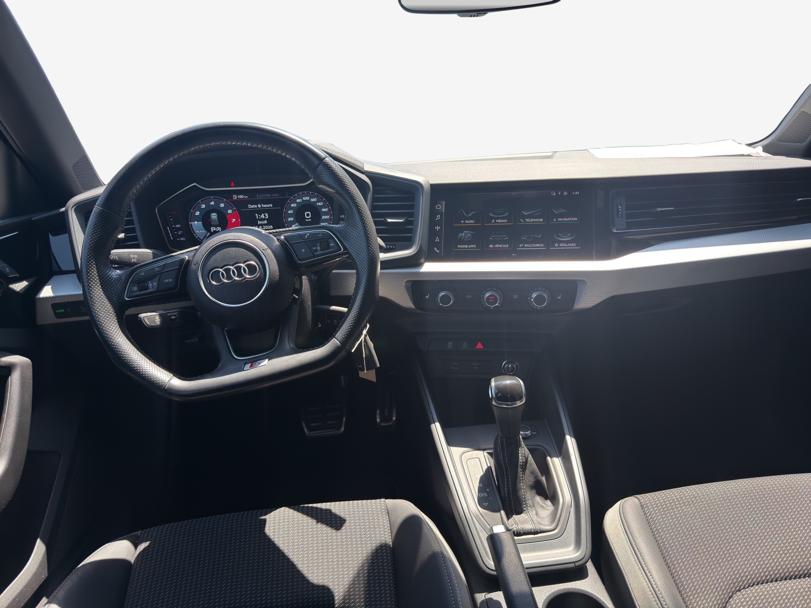 AUDI A1 Sportback 30 TFSI advanced S-tronic-image-8