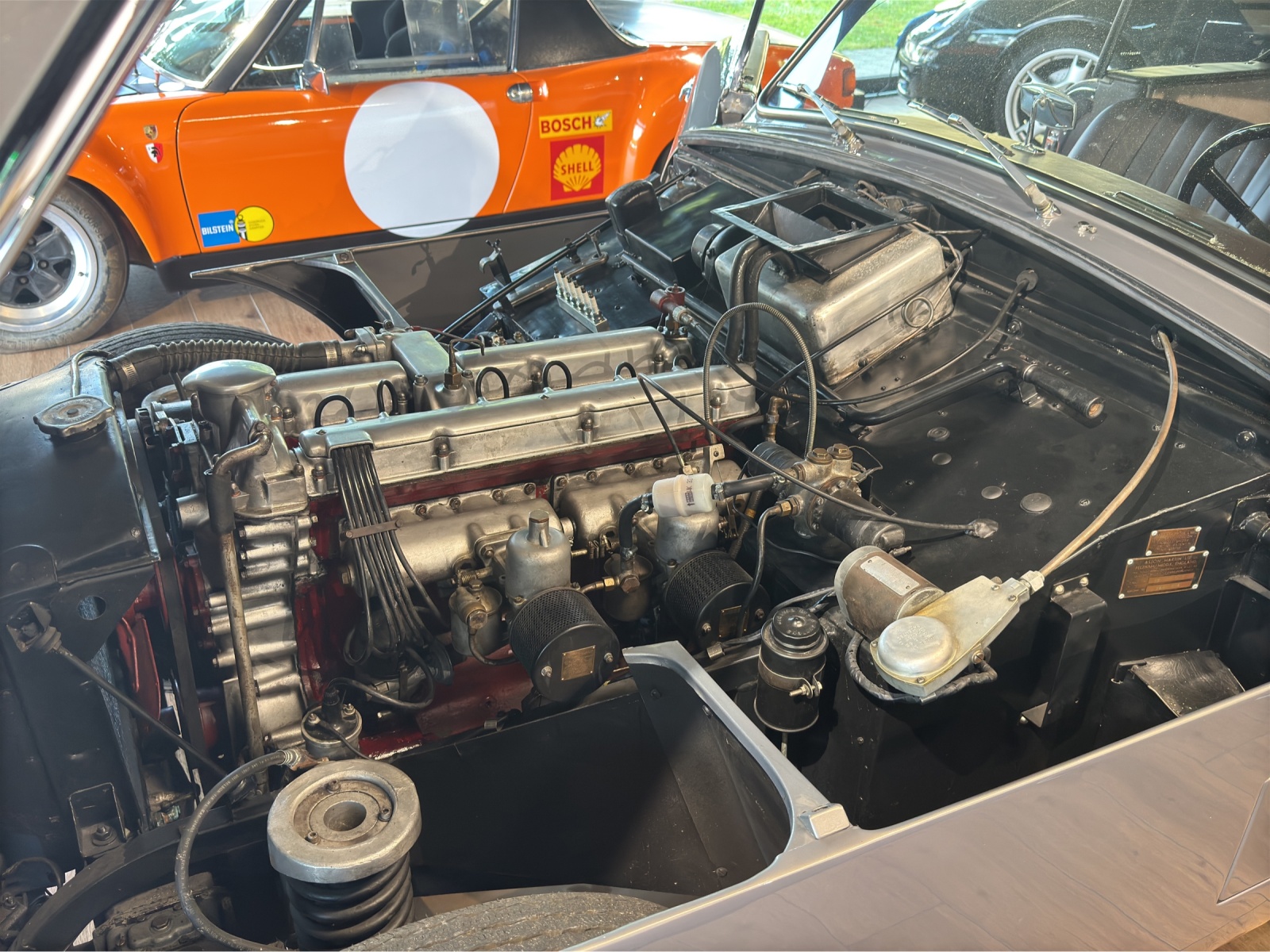ASTON MARTIN DB 2/4 Mark II Coupé-image-14